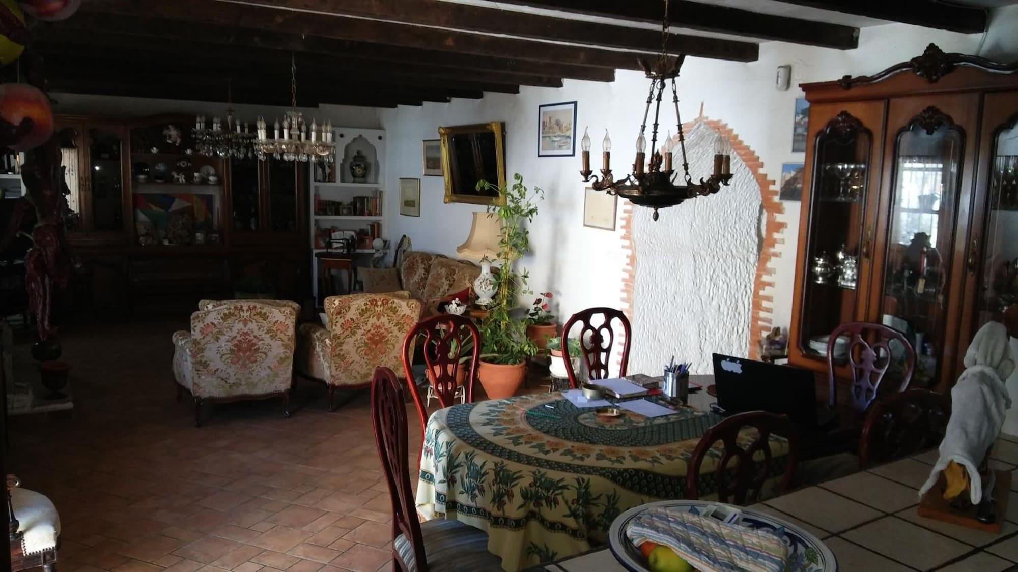 Restaurant Cuevaalegria
