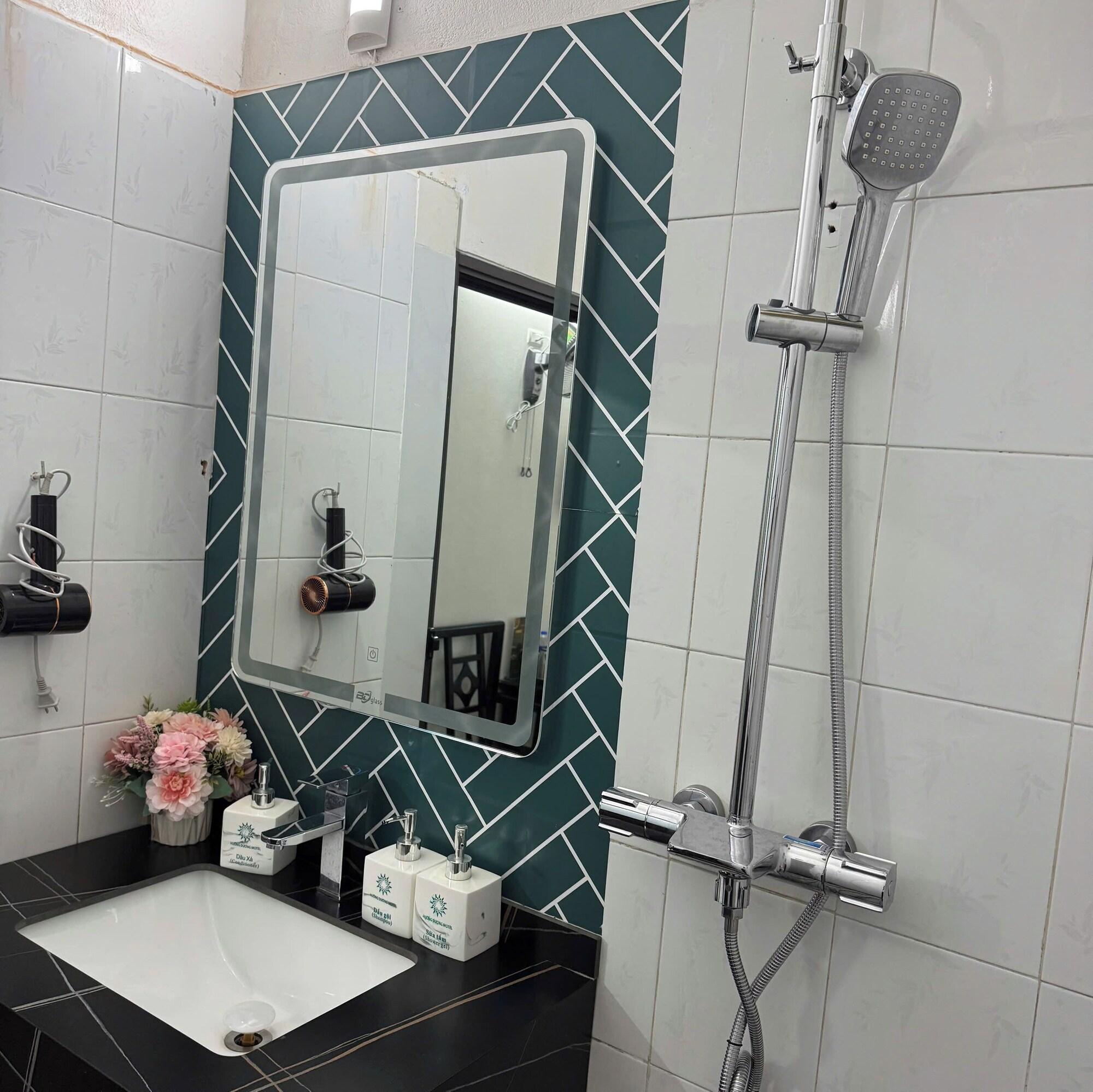 Equipamiento de Habitación Sunflower Hotel by Huong Duong Hotel - Thanh Hoa