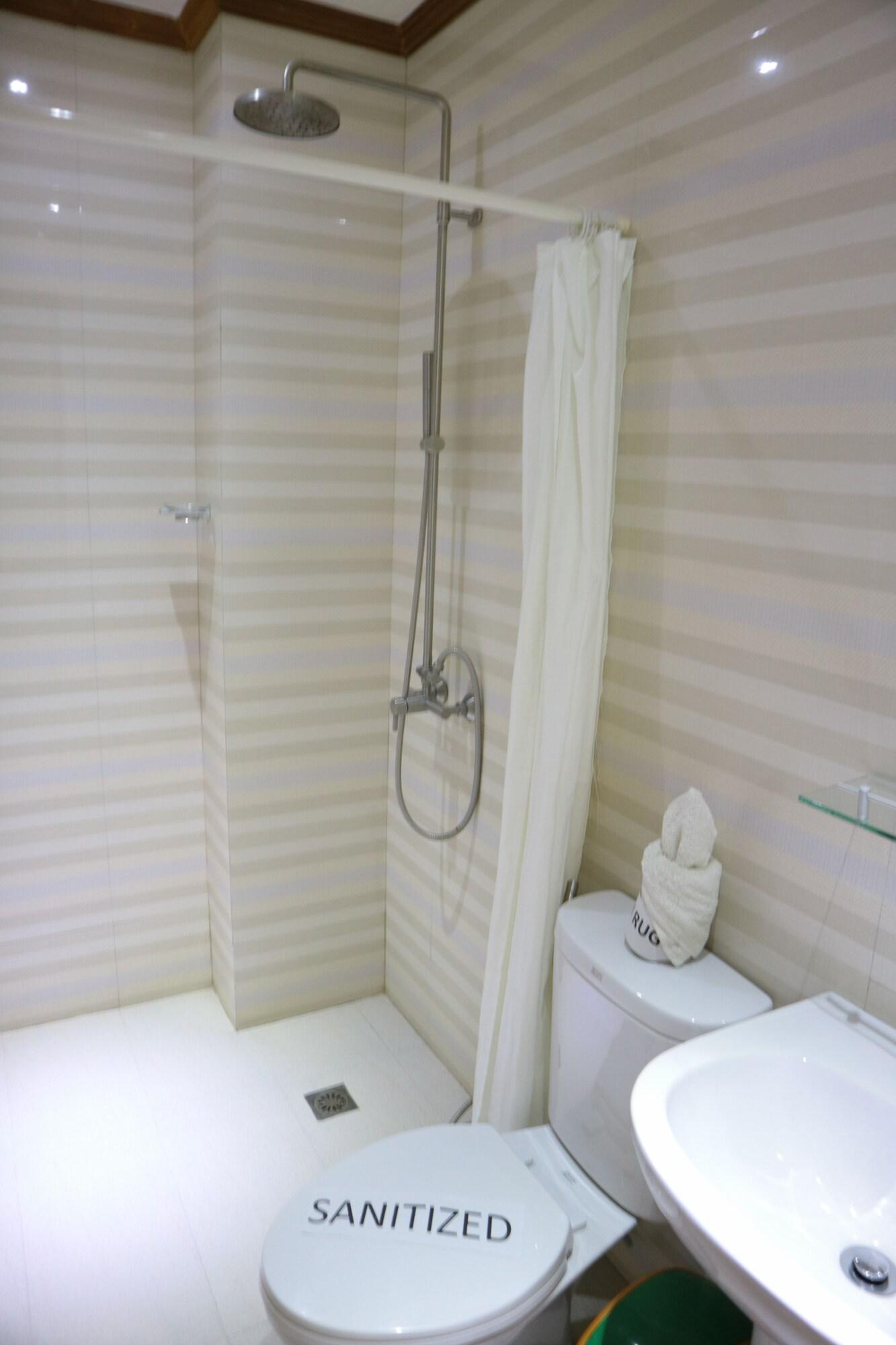 Equipamiento de Habitación Candice Lucy Hotel