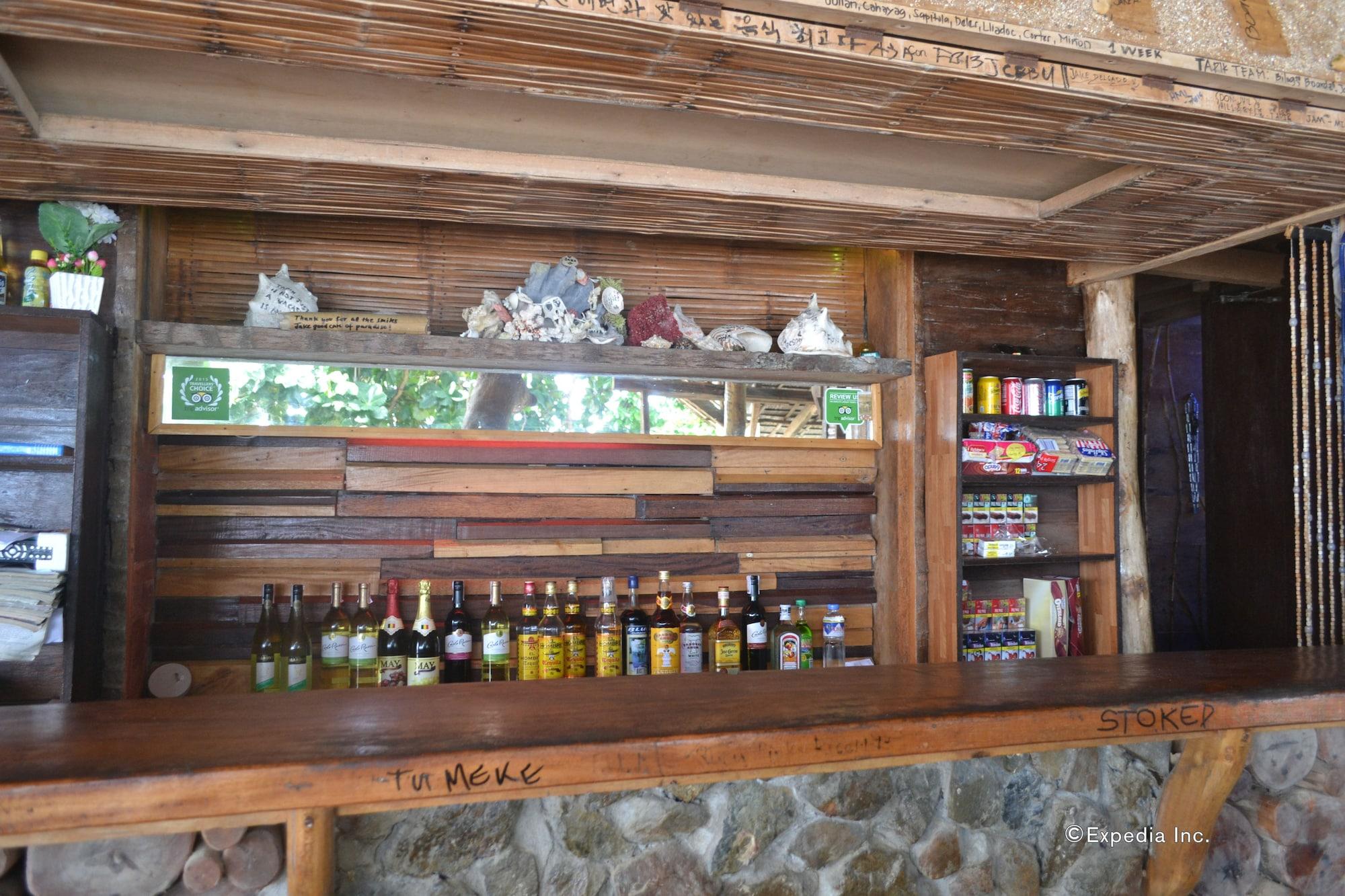 Bar/Salón Tapik Beach Park Guest House