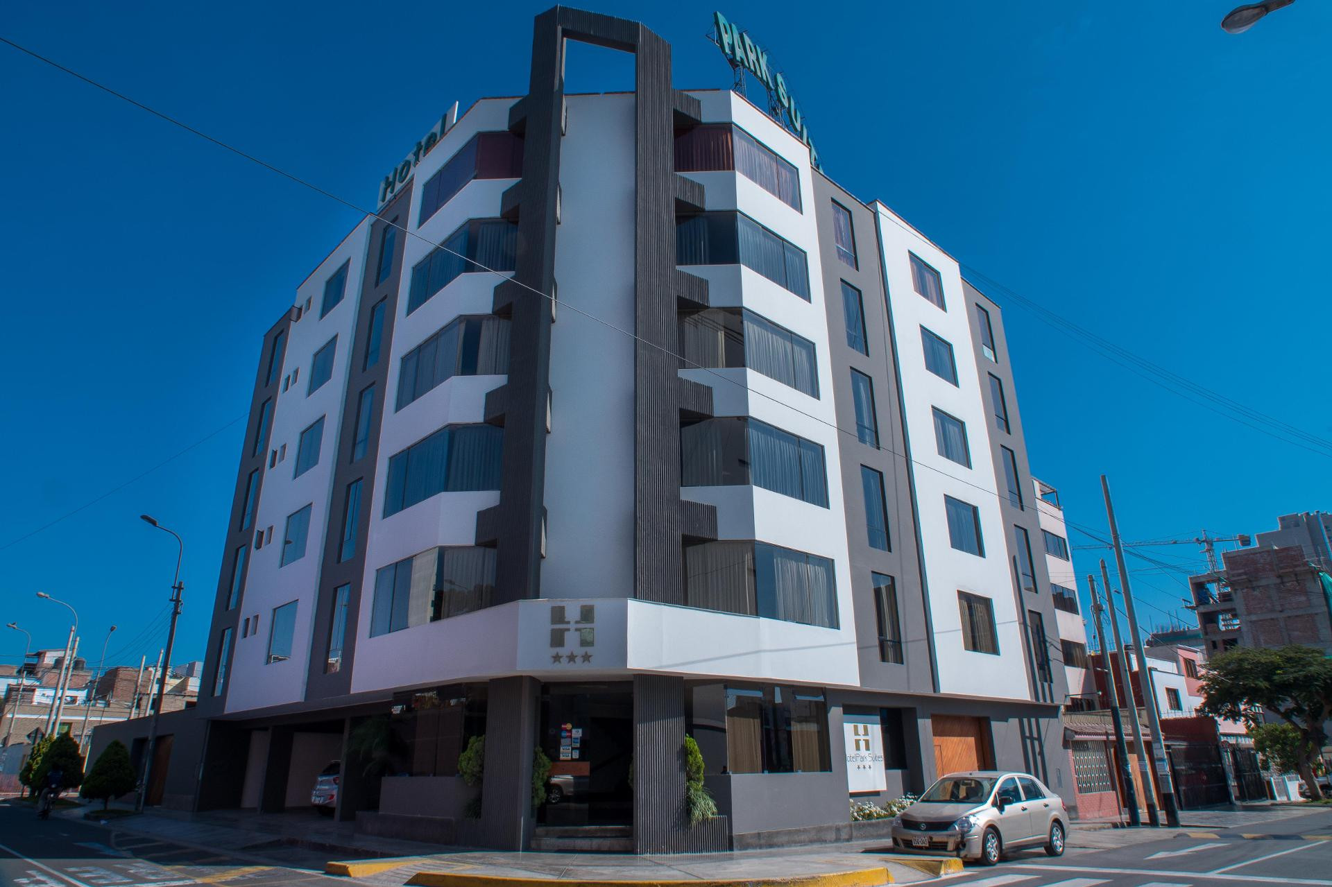 Vista Exterior Hotel Park Suites