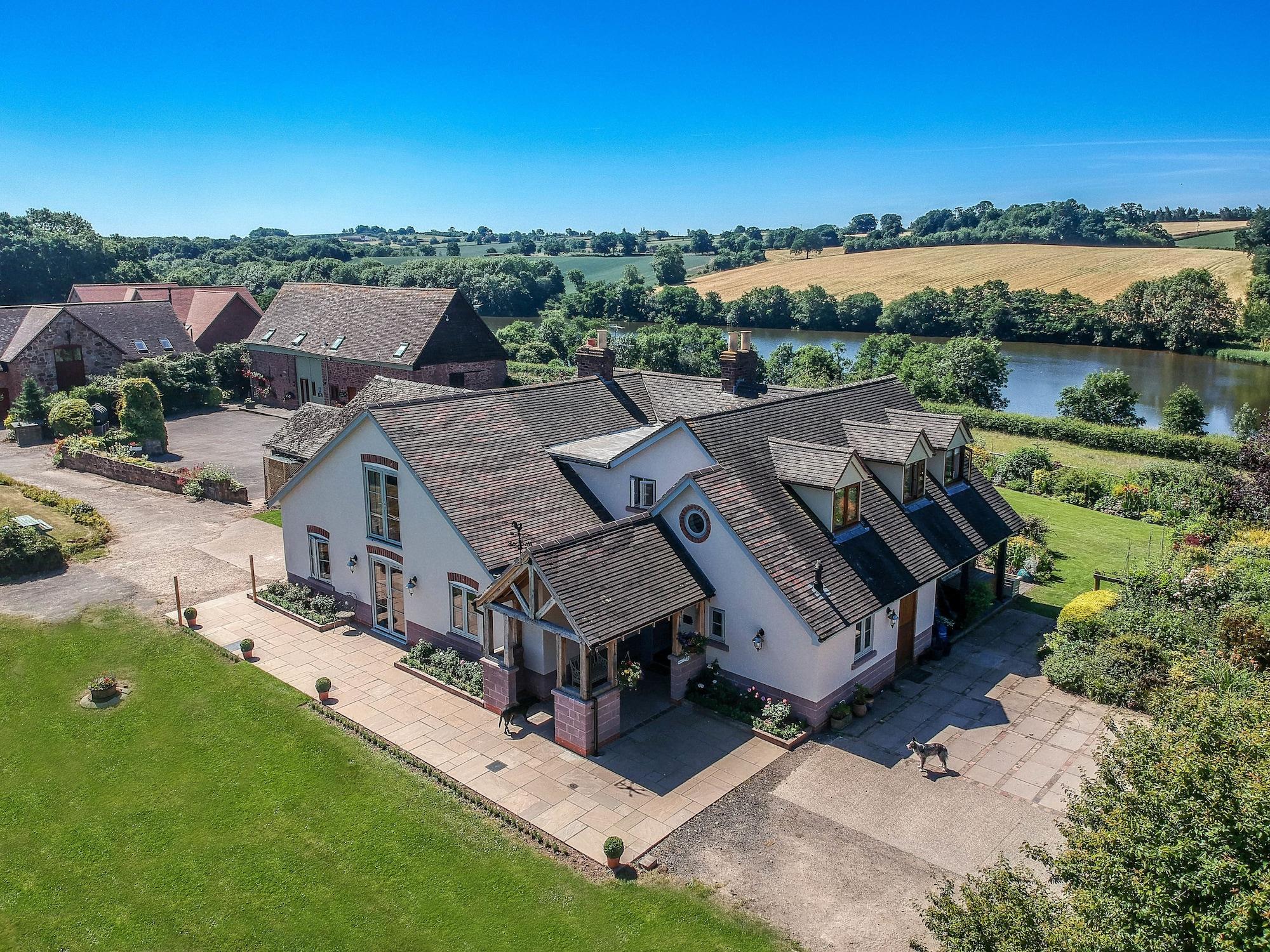 Varios The Dinney Bed and Breakfast