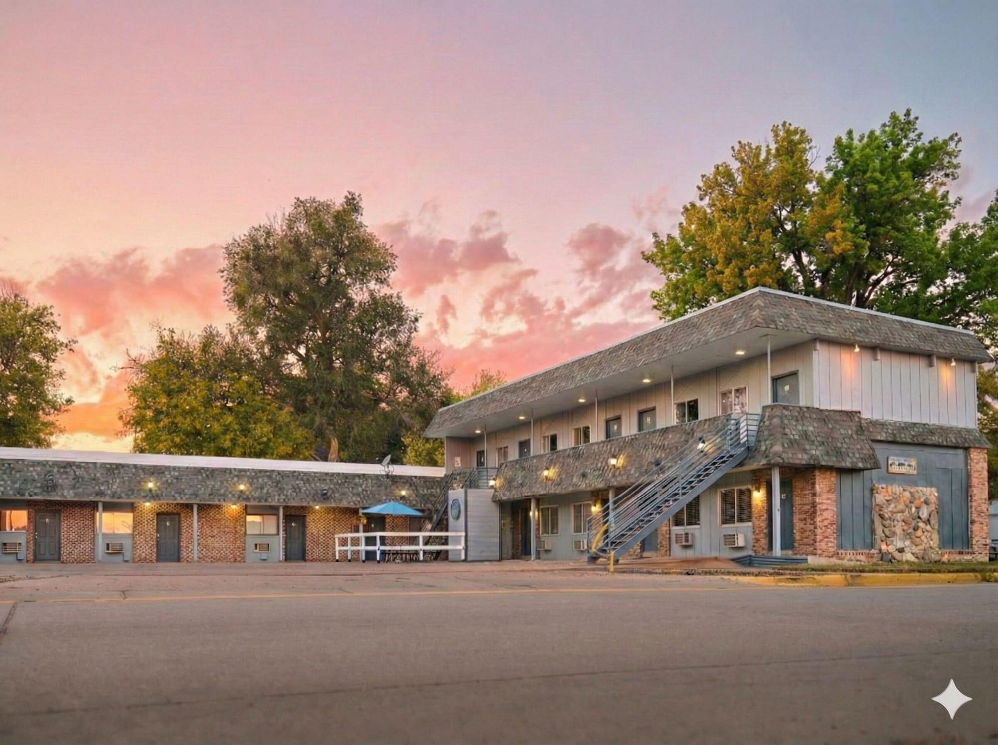 Varios The Oakwood Inn