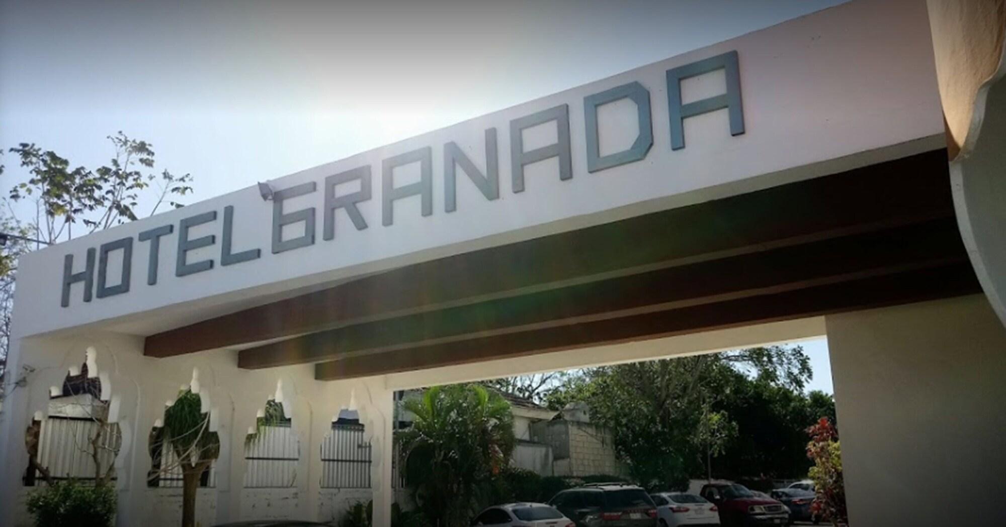 Vista Exterior Hotel Granada