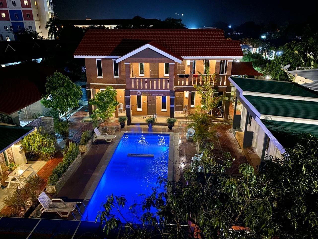 Varios Dlima Beach Inn