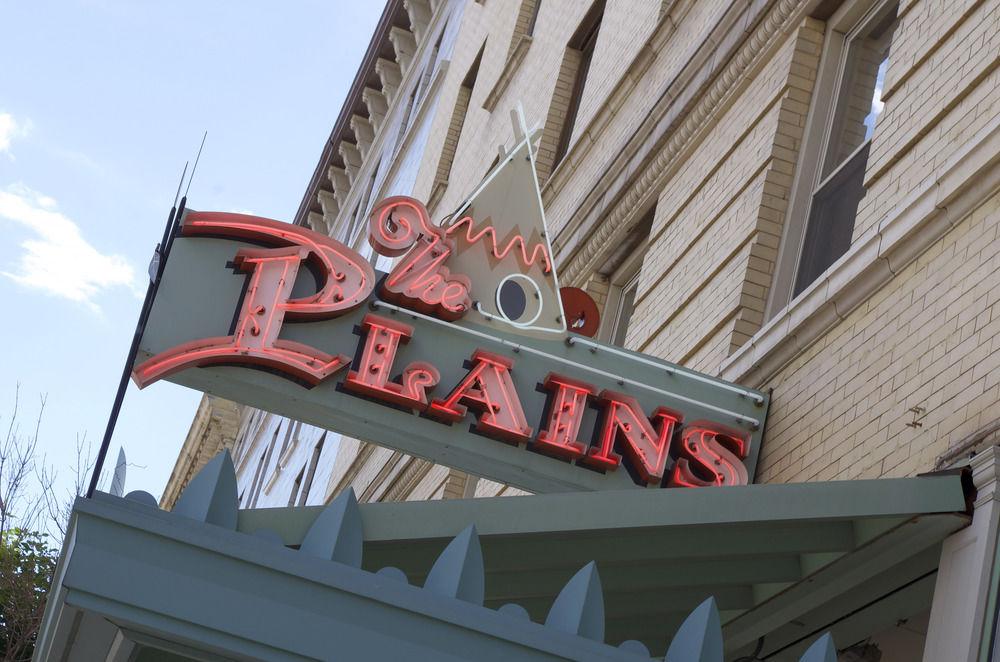 The Historic Plains Hotel by null