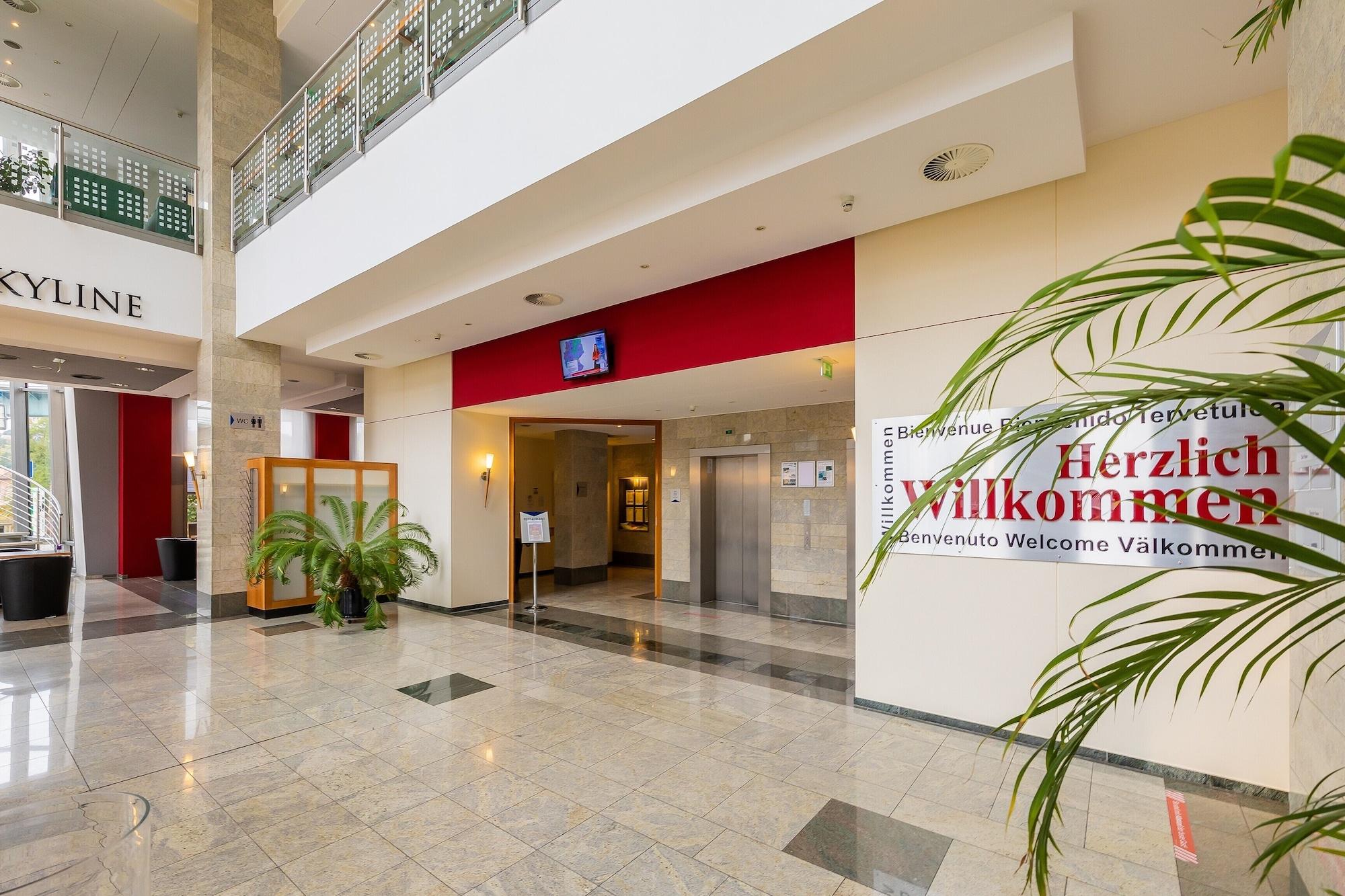 Vista Lobby City Hotel am CCS