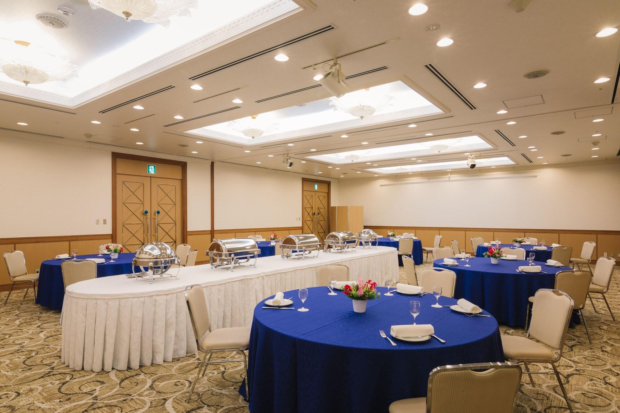Salón de Baile JR Hotel Clement Uwajima