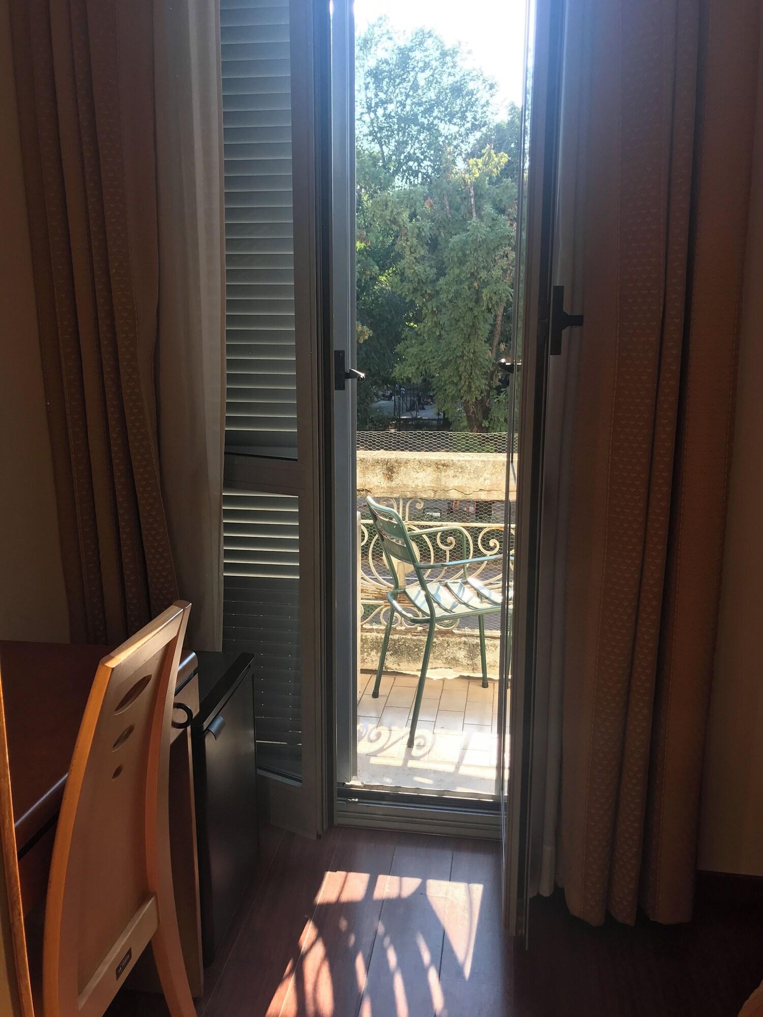 Set de Habitación Hotel Aspromonte