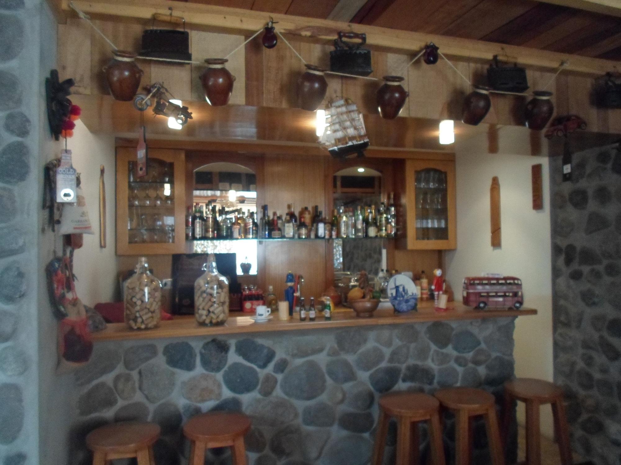 Bar/Salón Posada El Castillo