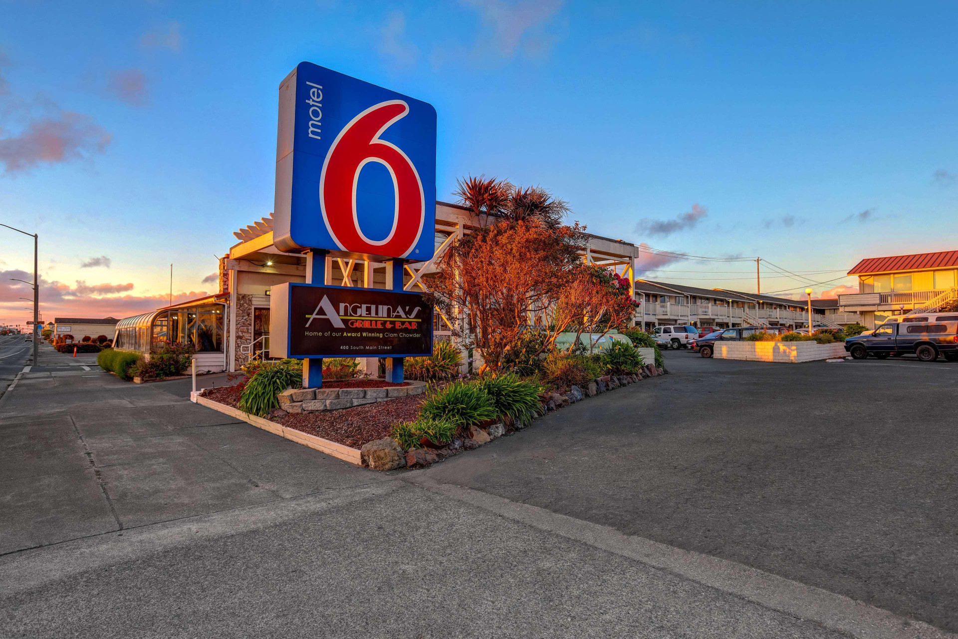 Varios Motel 6 Fort Bragg, CA