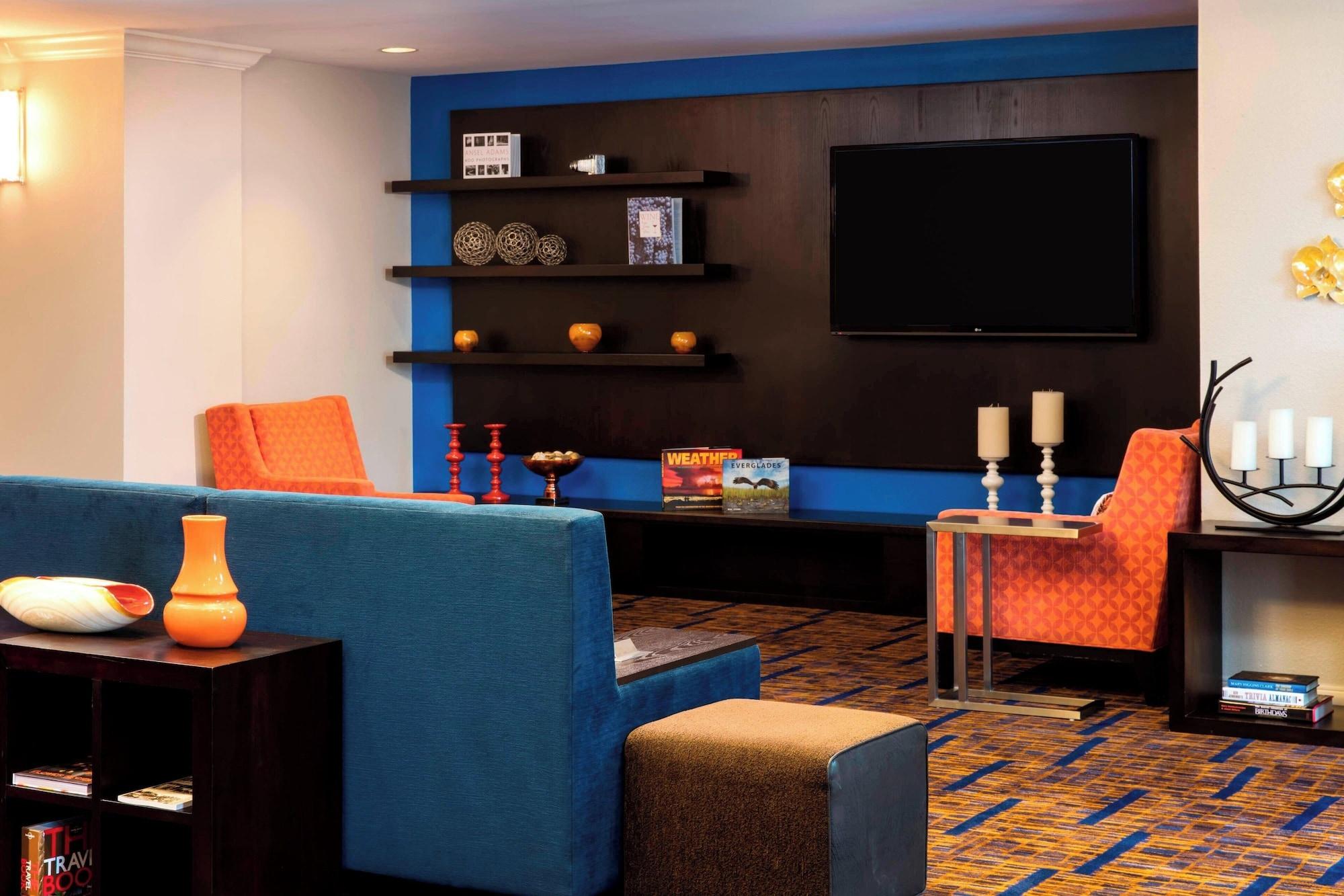 Instalaciones Recreativas Courtyard By Marriott Fort Lauderdale Coral Springs