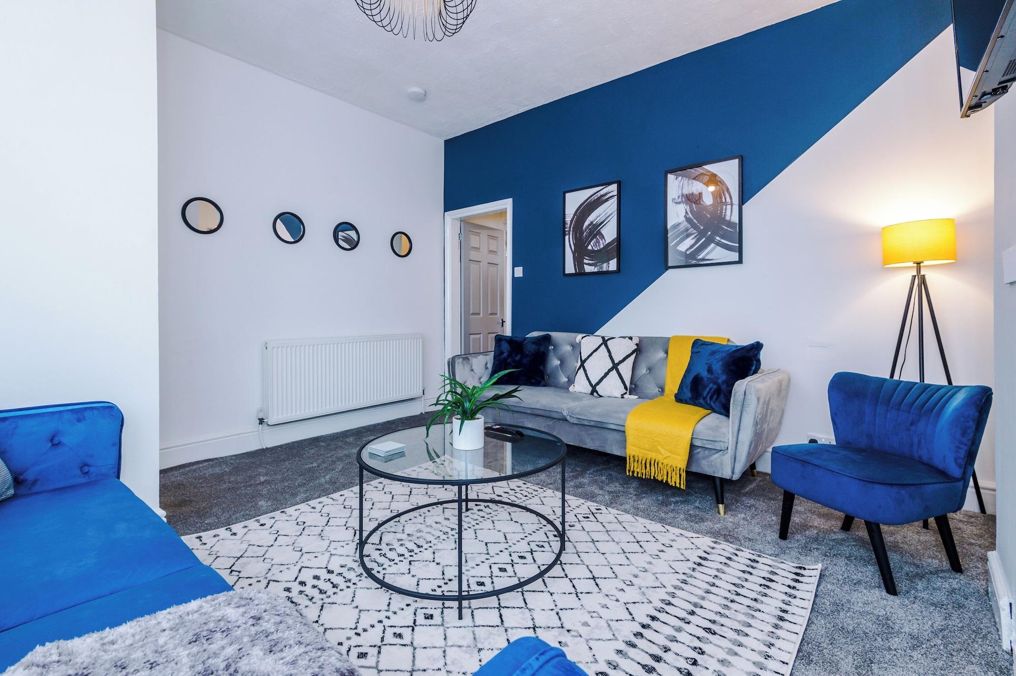 Varios 2 Droylsden Road