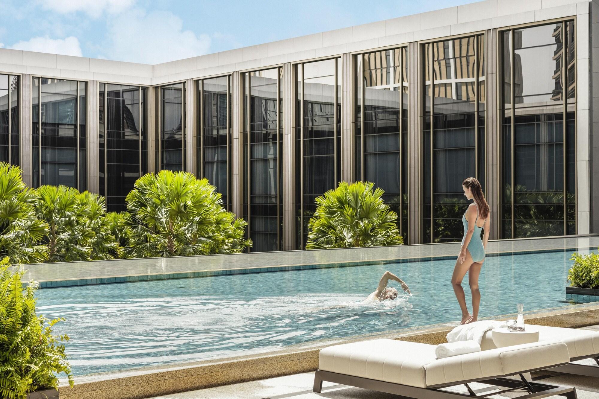 Gimnasio Four Seasons Hotel Bangkok at Chao Phraya River