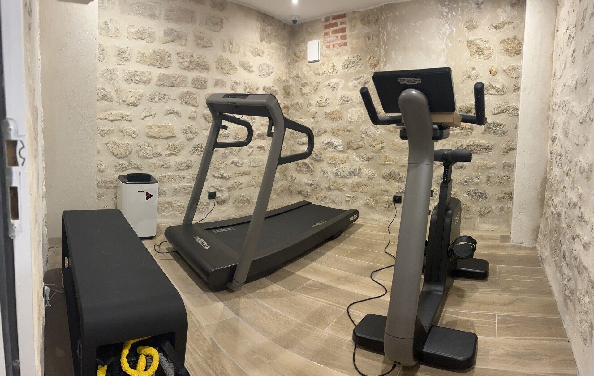 Gimnasio Les Suites Tour Eiffel