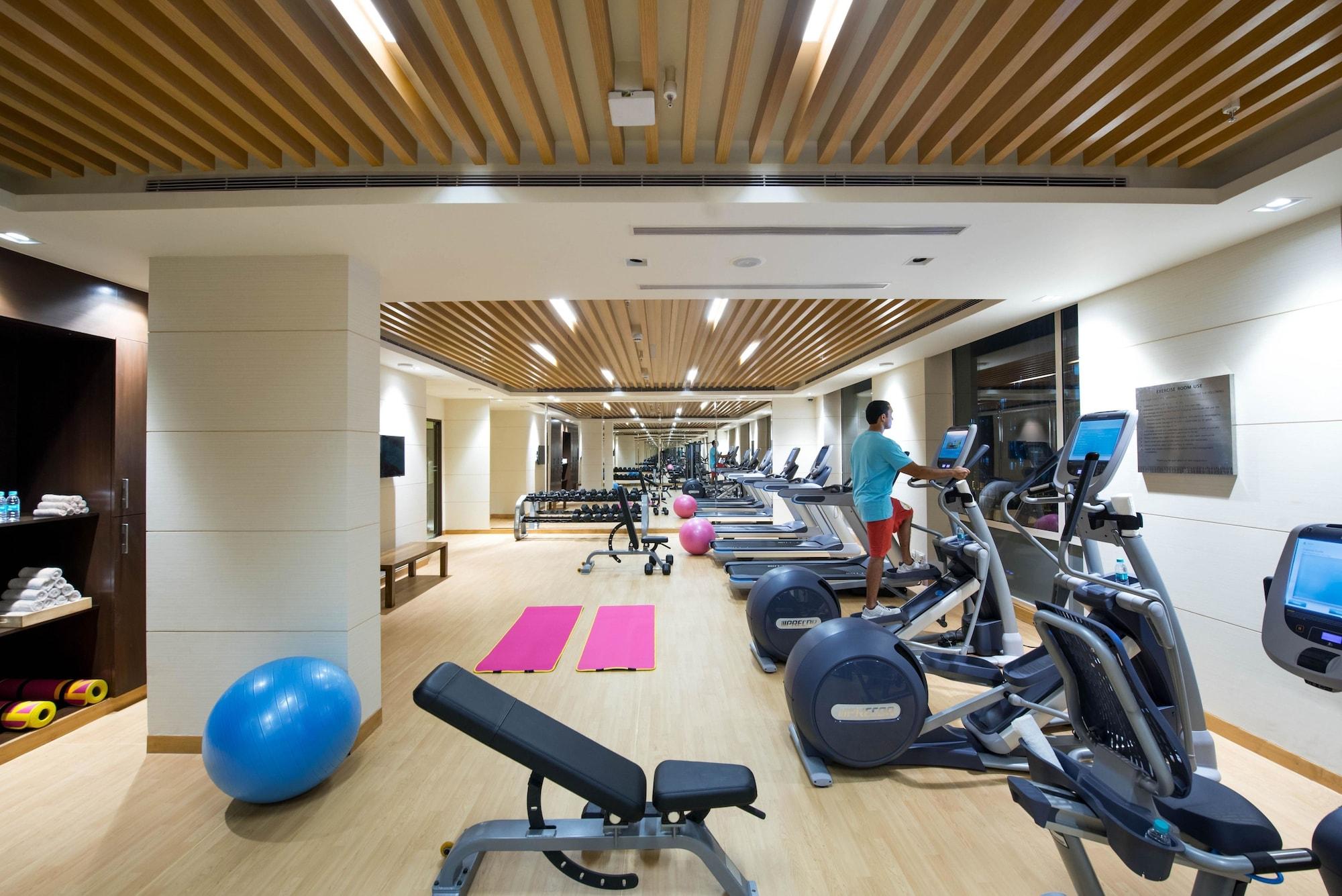 Gimnasio Courtyard by Marriott Bengaluru Outer Ring Road
