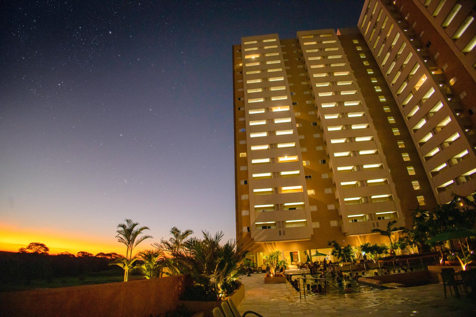 Vista Exterior Hot Beach Suites