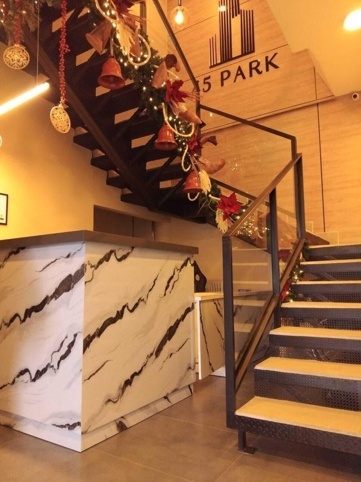 Vista Lobby HOTEL 45 PARK