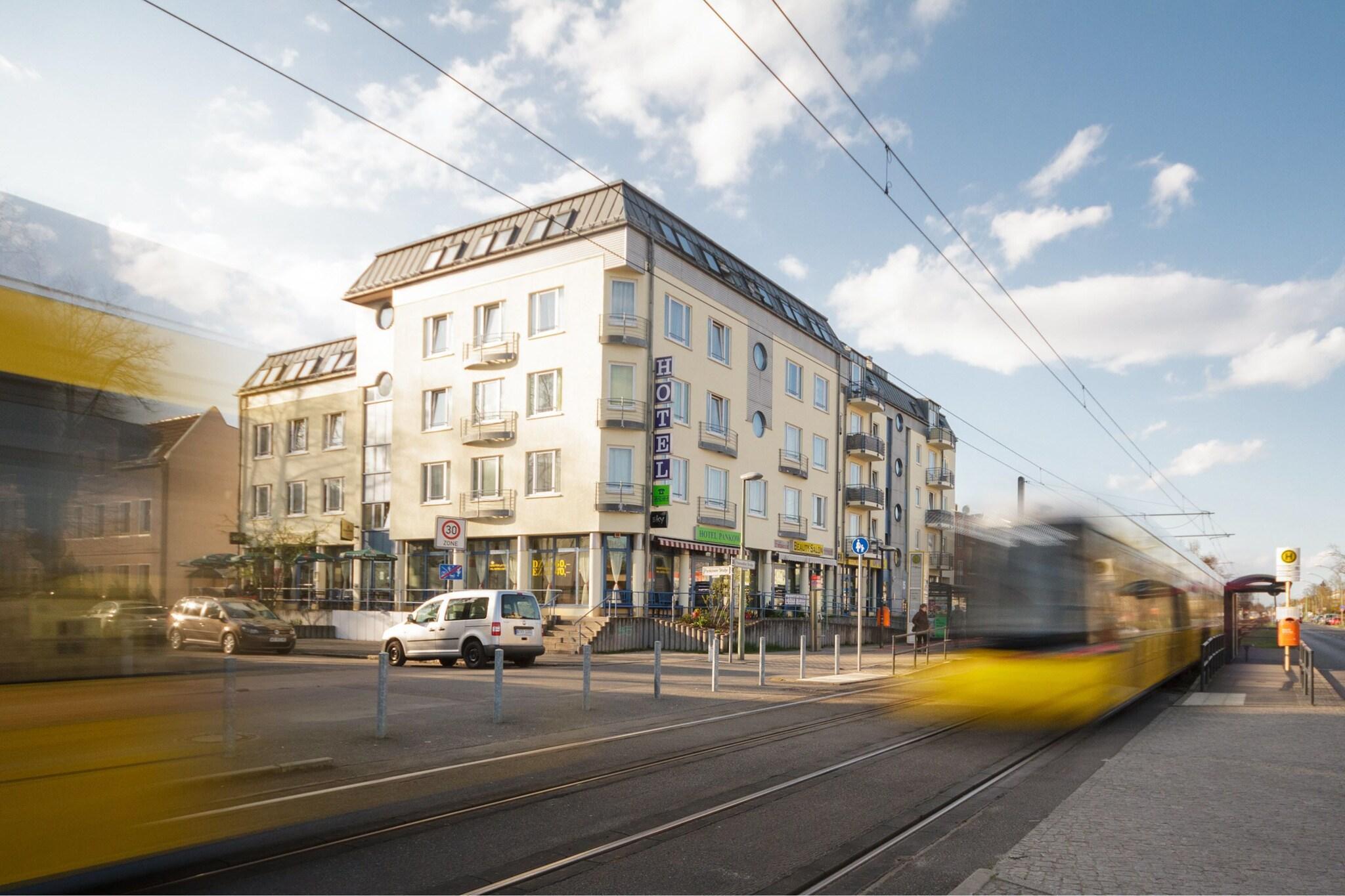 Vista Exterior Hotel Pankow