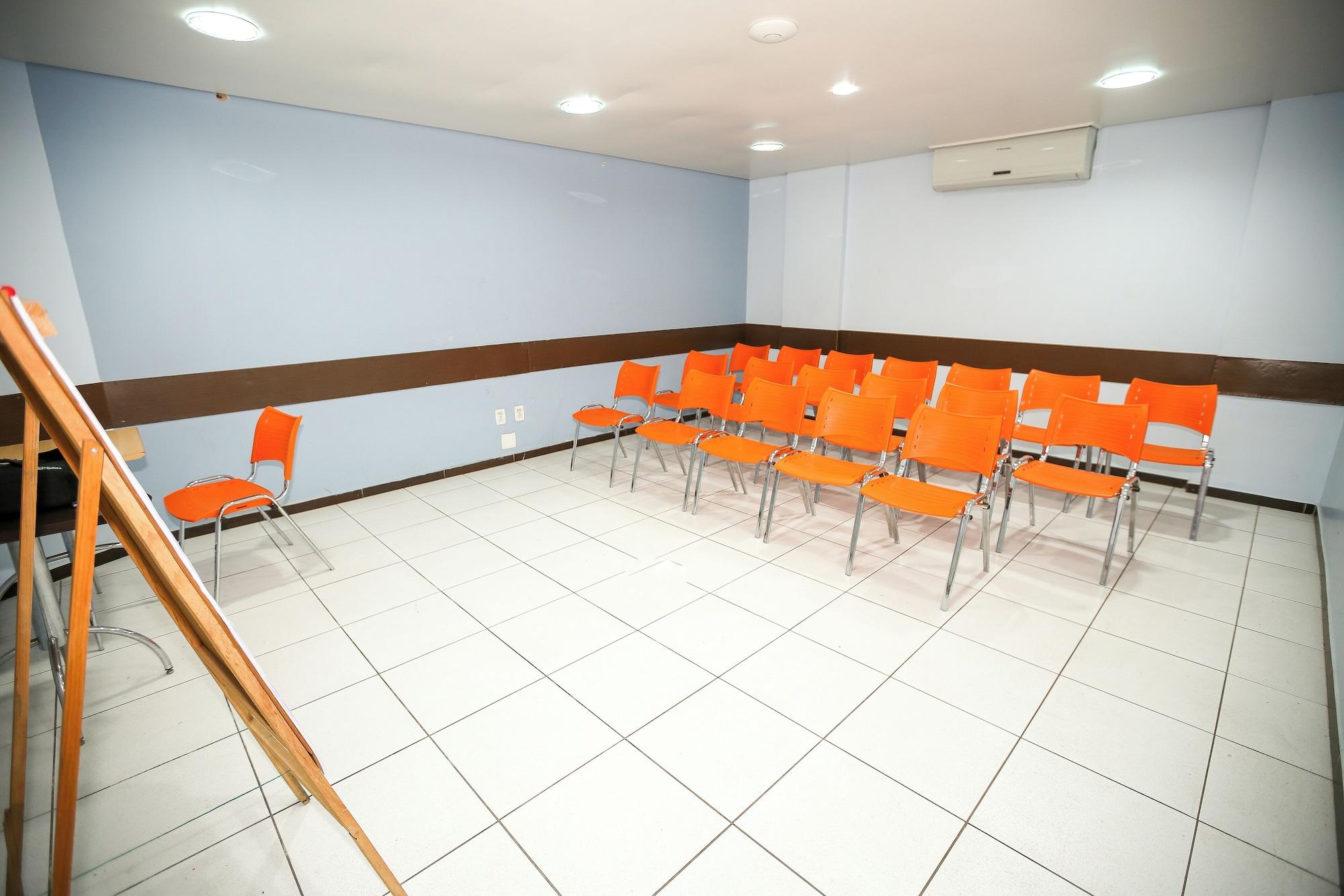 Sala de Reuniones Dan Inn São Carlos by Nacional Inn