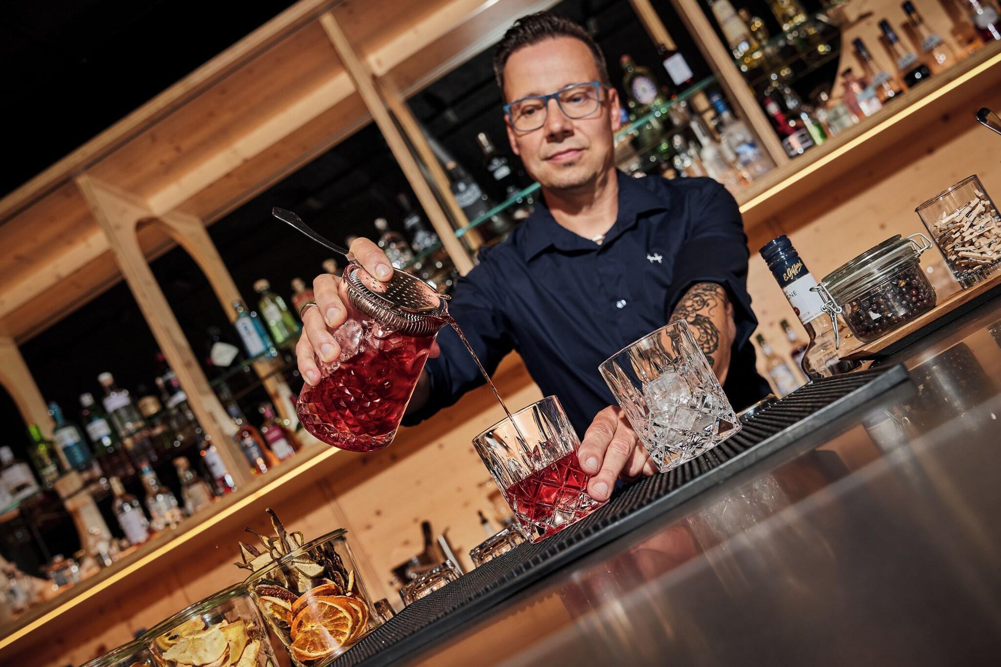 Bar/Salón HERMITAGE Lake Lucerne - Beach Club & Lifestyle Hotel