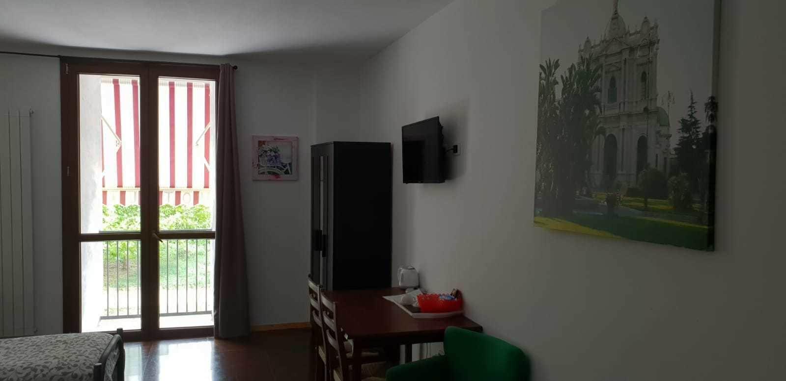 Set de Habitación La Boheme SMART Hotel