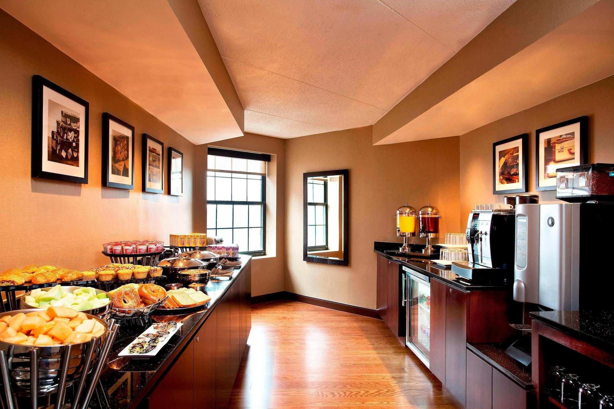 Restaurant Sheraton Parsippany Hotel