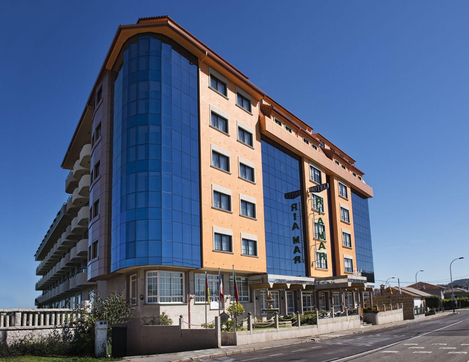 Vista Exterior Hotel Ría Mar