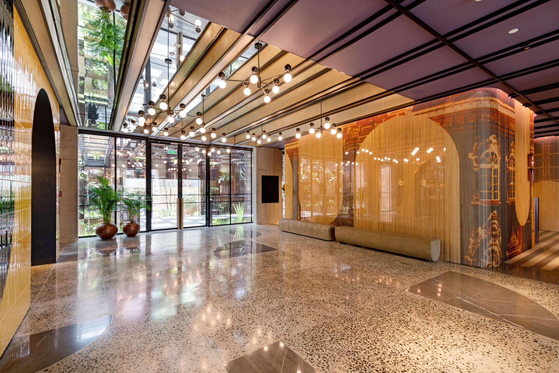 Vista Lobby Doubletree By Hilton Lima San Isidro