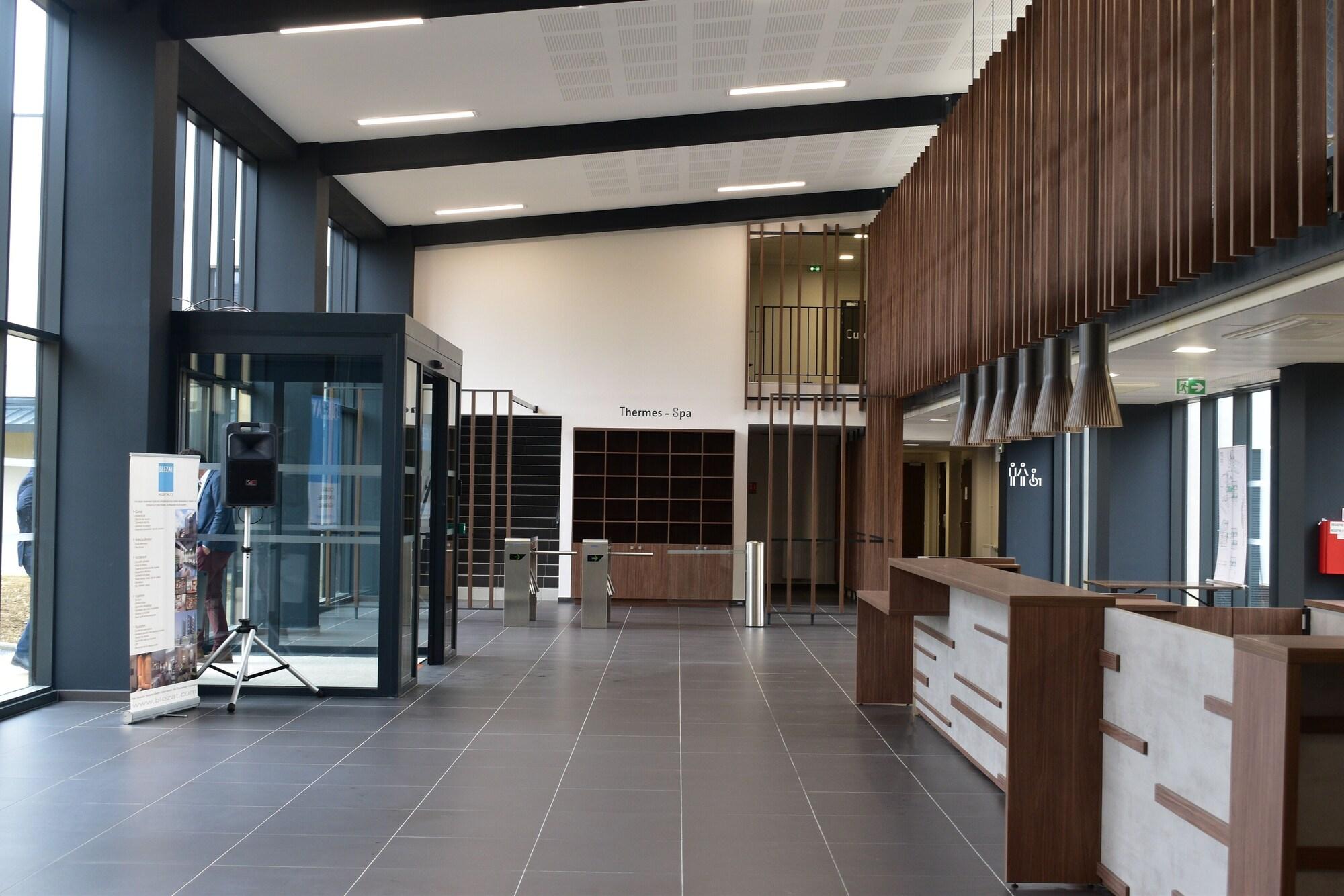 Vista Lobby Villa Thermae Santenay