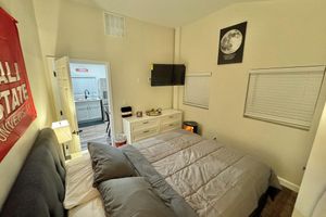 Alquiler Vacacional - The Cardinal. Newly built 1-bedroom cottage w/ WiFi and AC in delightful Muncie