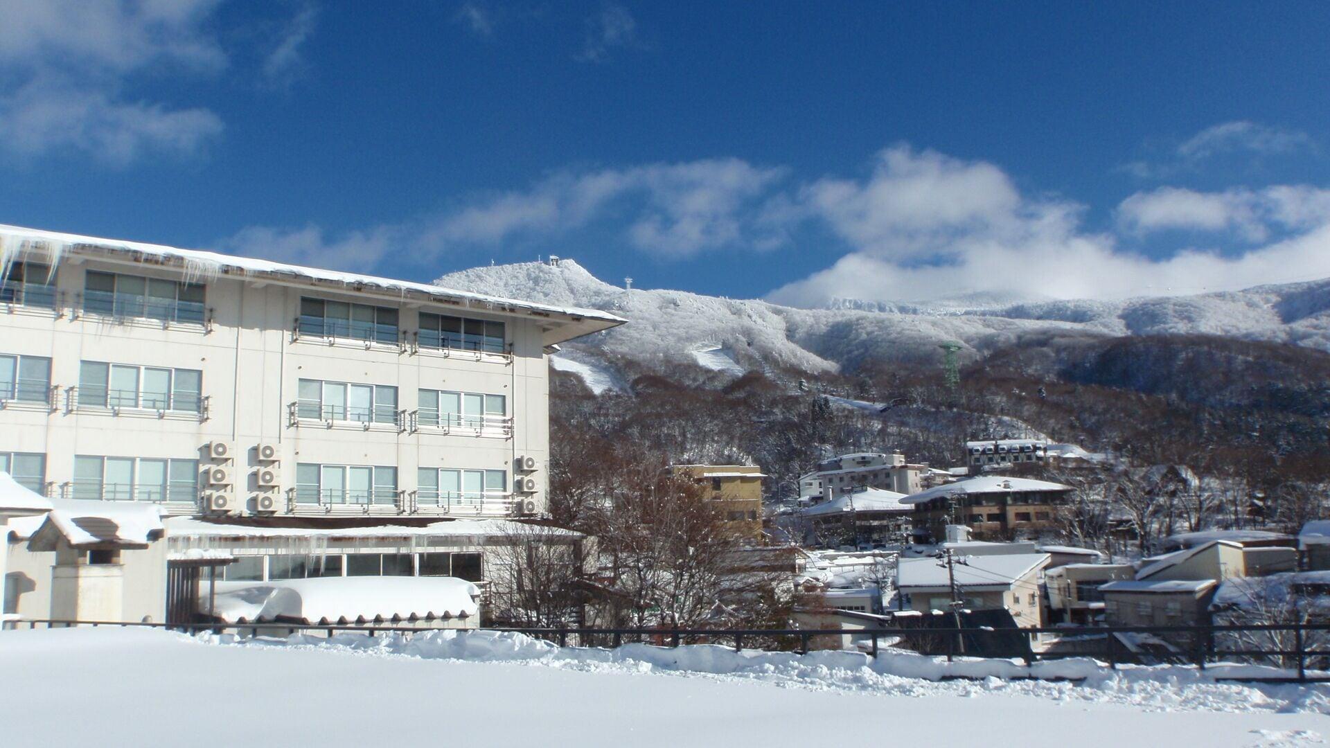 Vista Exterior Gokan no Yu Tsuruya