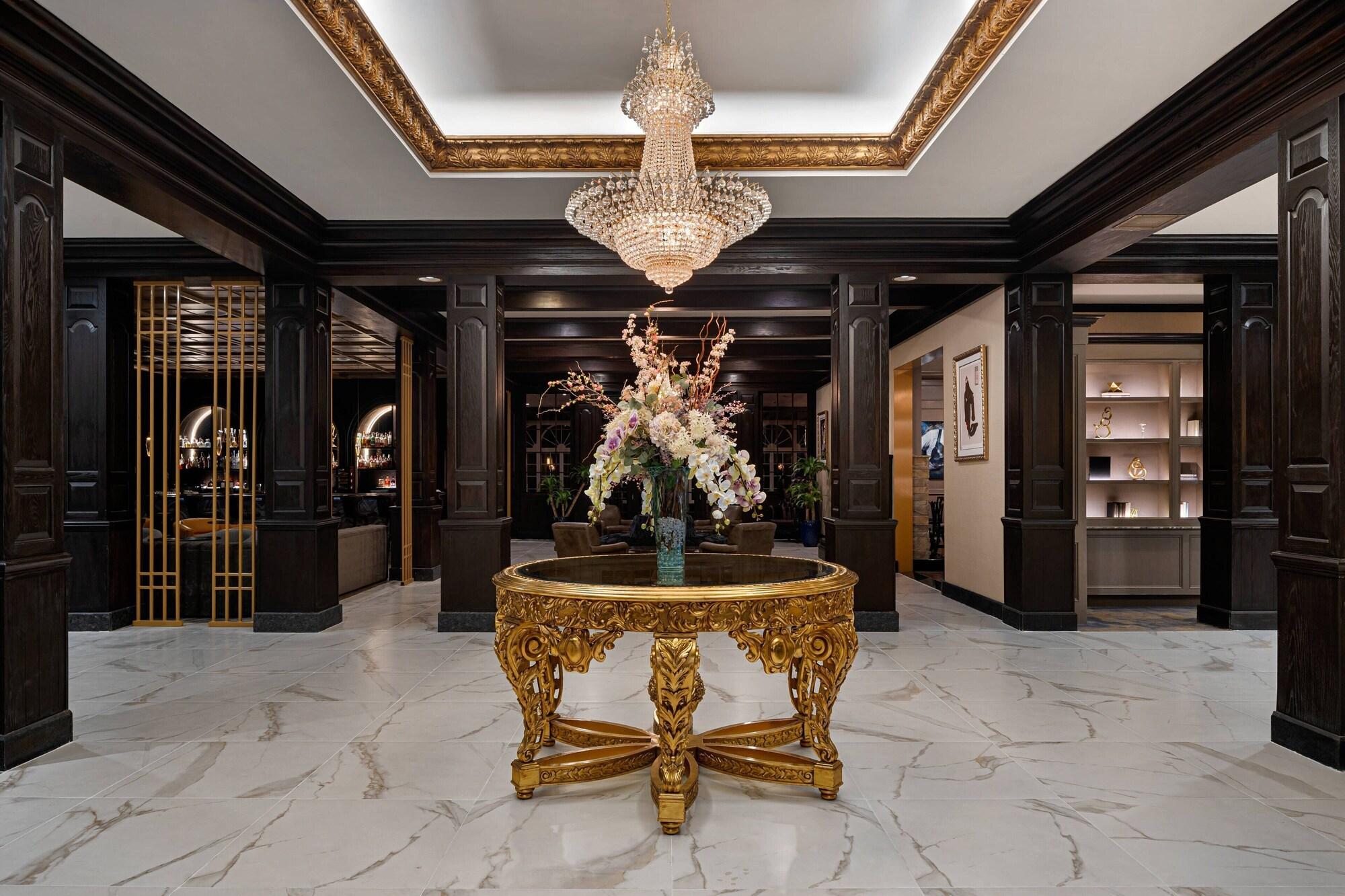 Vista Lobby The Drake Oak Brook, Autograph Collection
