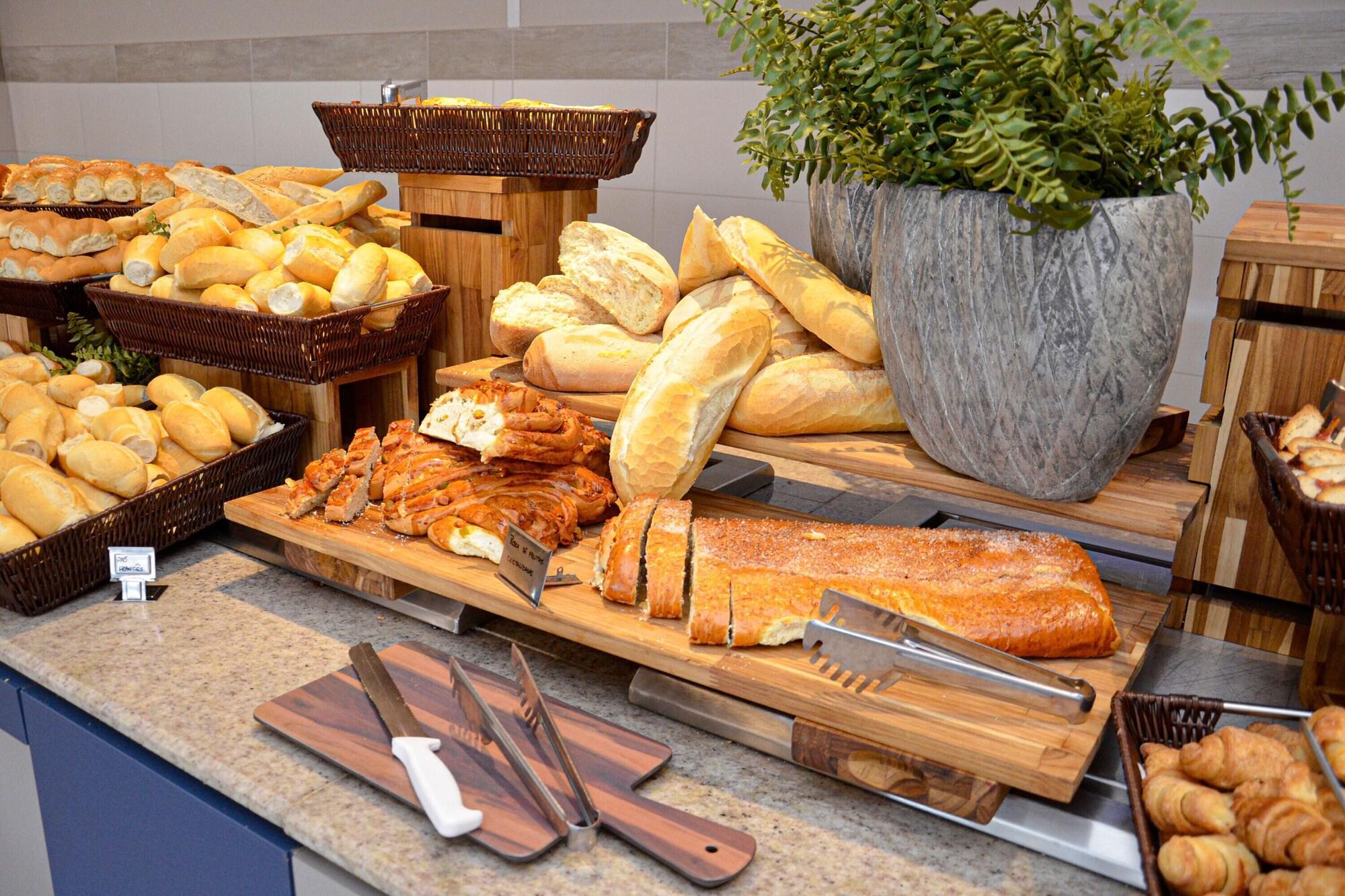 Restaurant Enjoy Solar das Aguas Park Resort 