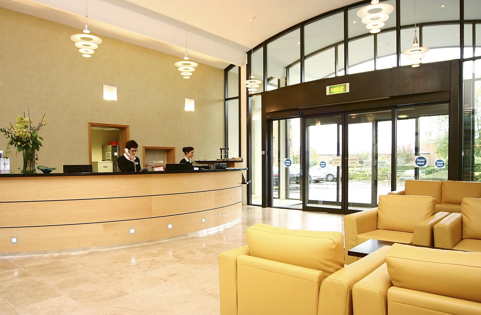 Vista Lobby Cranfield Management Development Centre