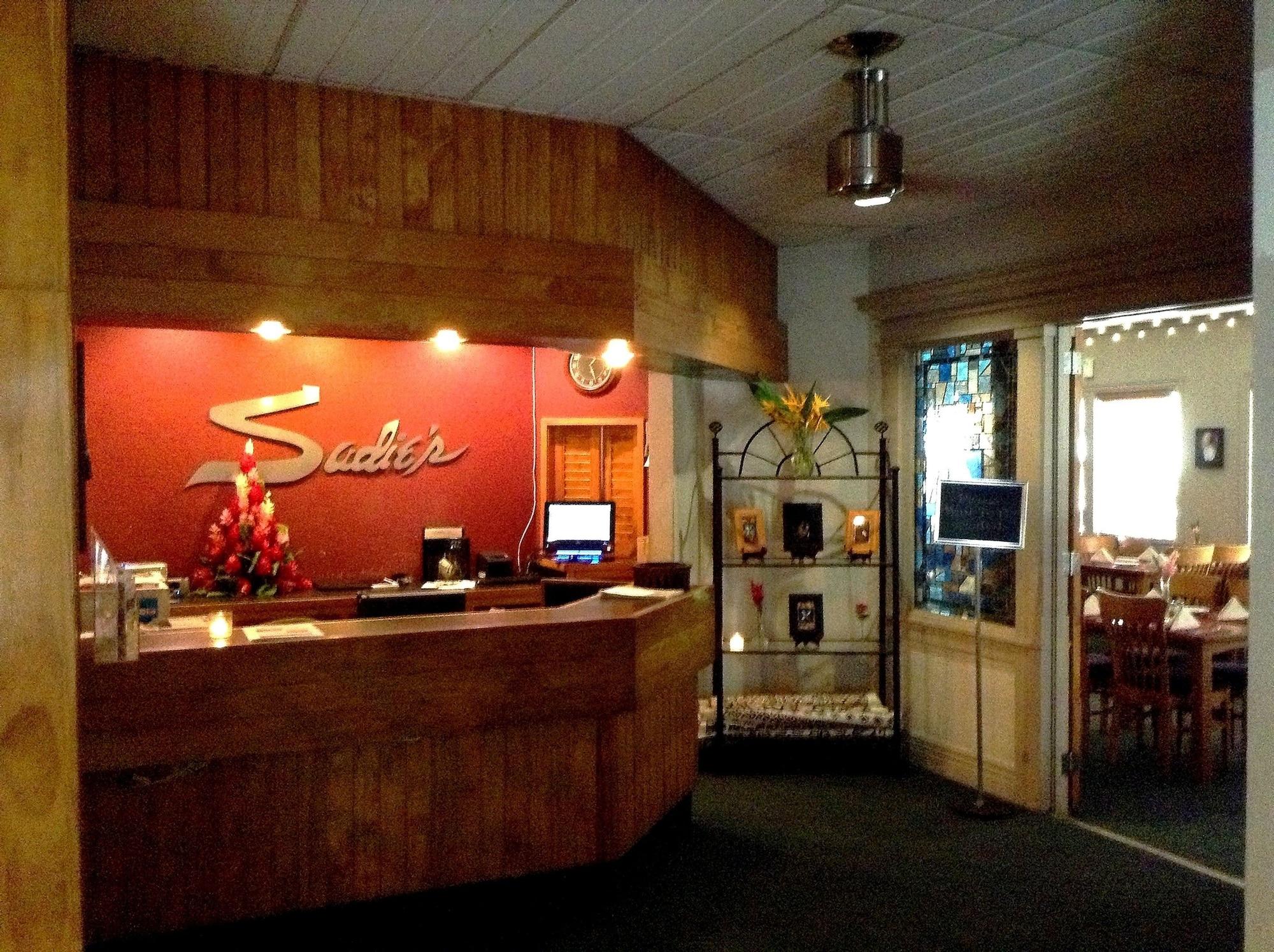 Vista Lobby Sadie Thompson Inn