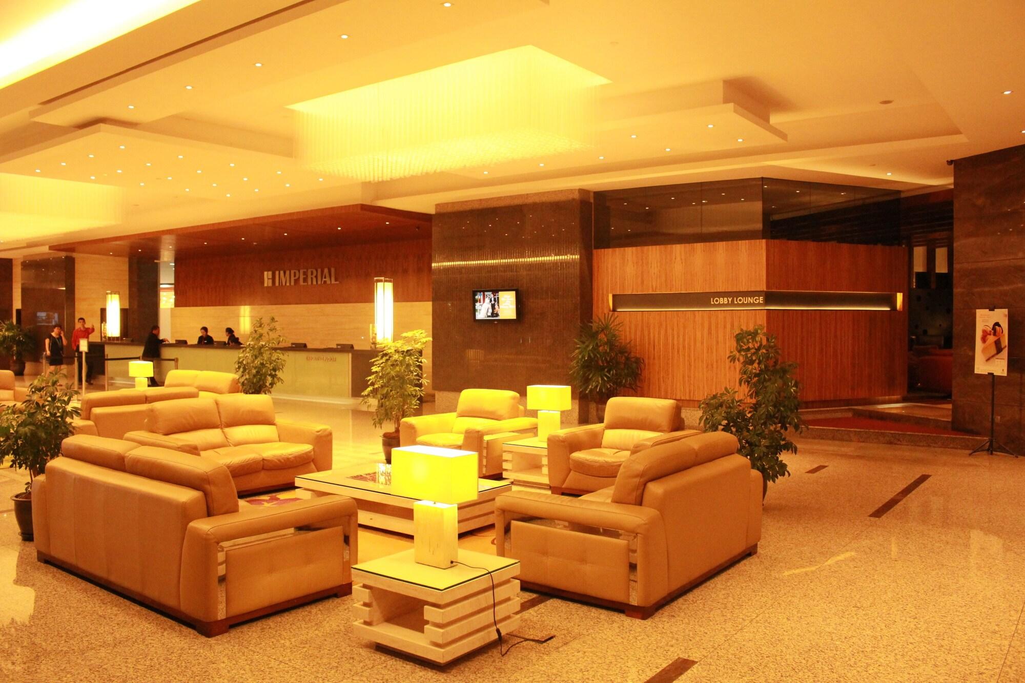 Vista Lobby Imperial Suites Serviced Apartment