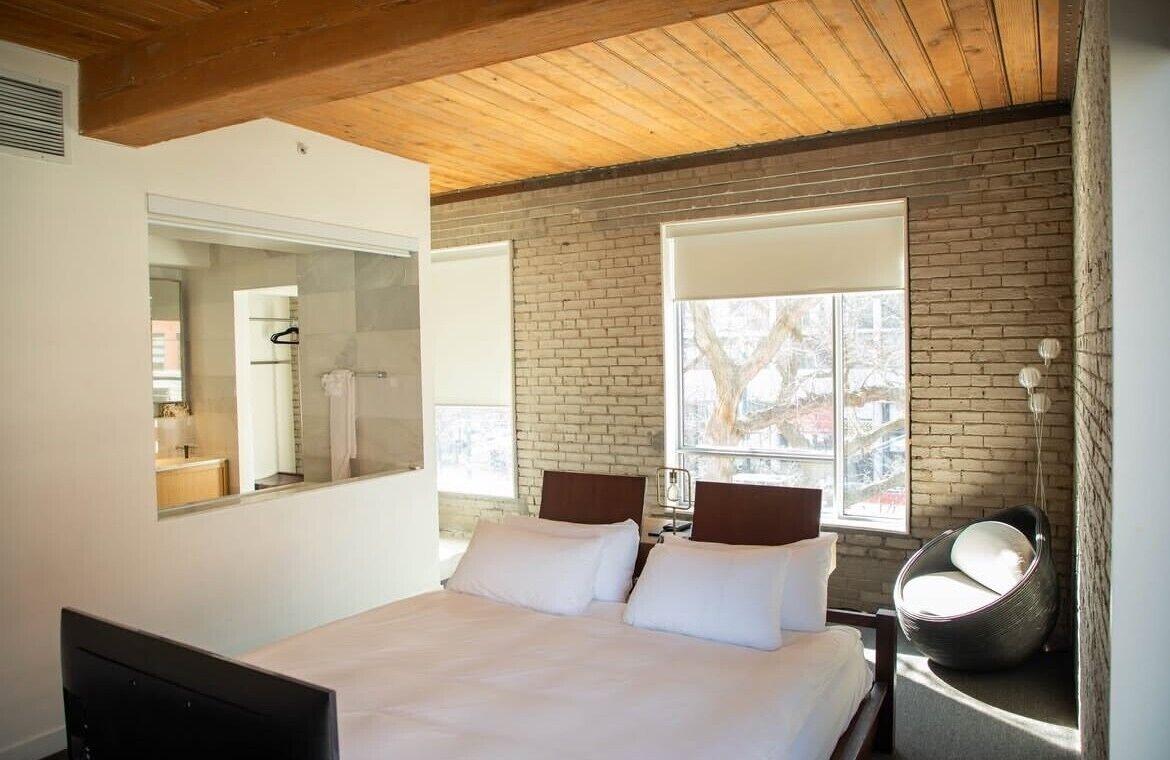 Varios Hotel Ocho