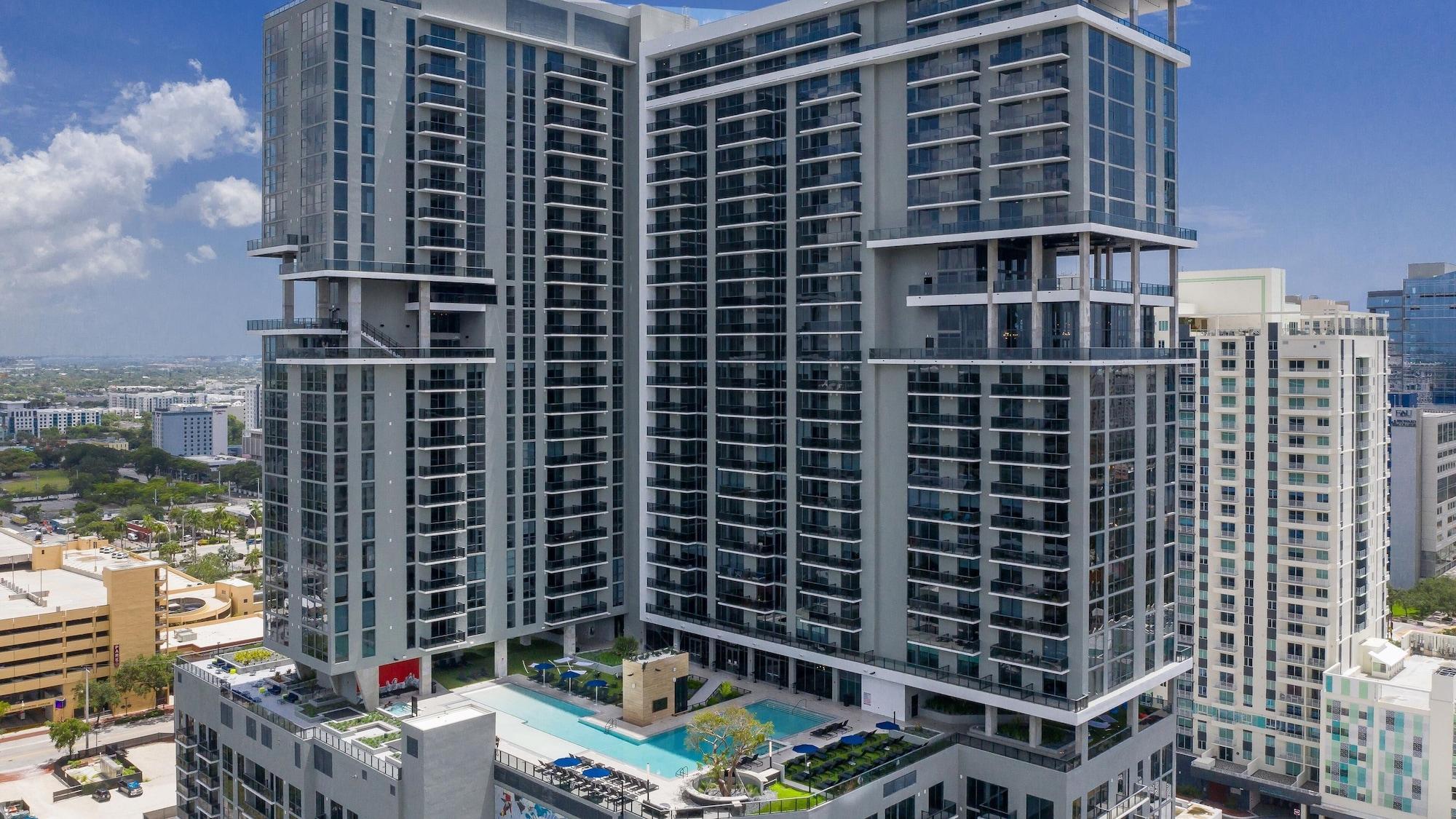 Vista Exterior Flow Fort Lauderdale Apartments By Barsala