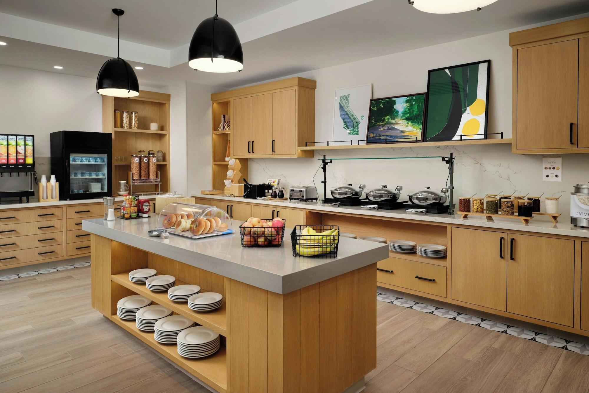 Restaurant TownPlace Suites by Marriott Ventura Oxnard