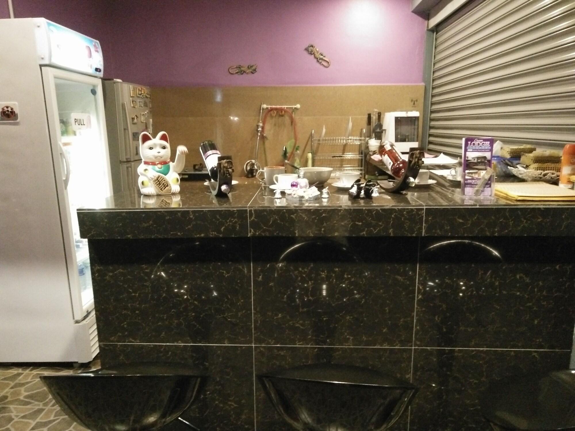 Bar/Salón Ocean Lodge