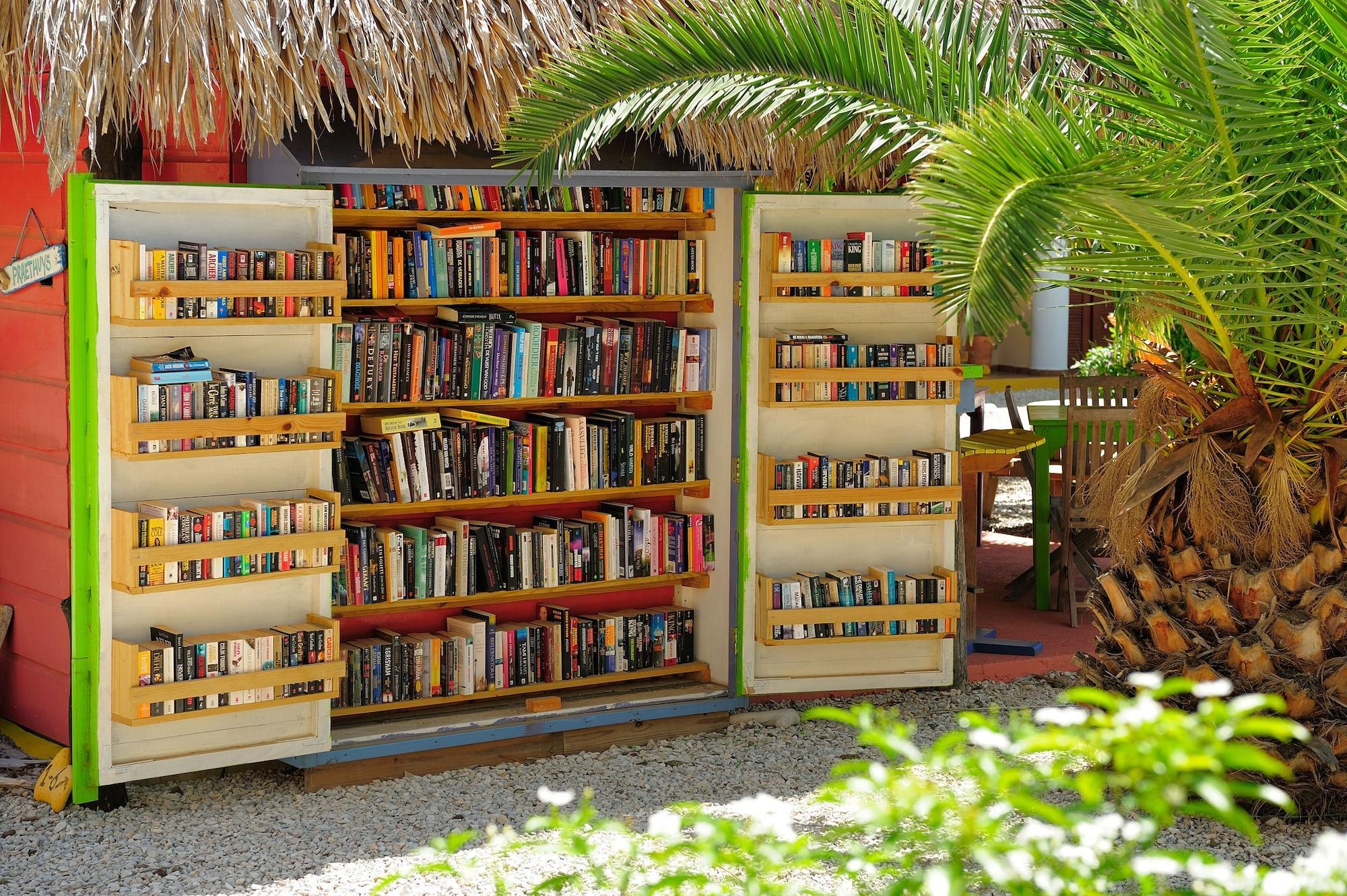 Bar/Salón Djambo Apartments - Adults Only