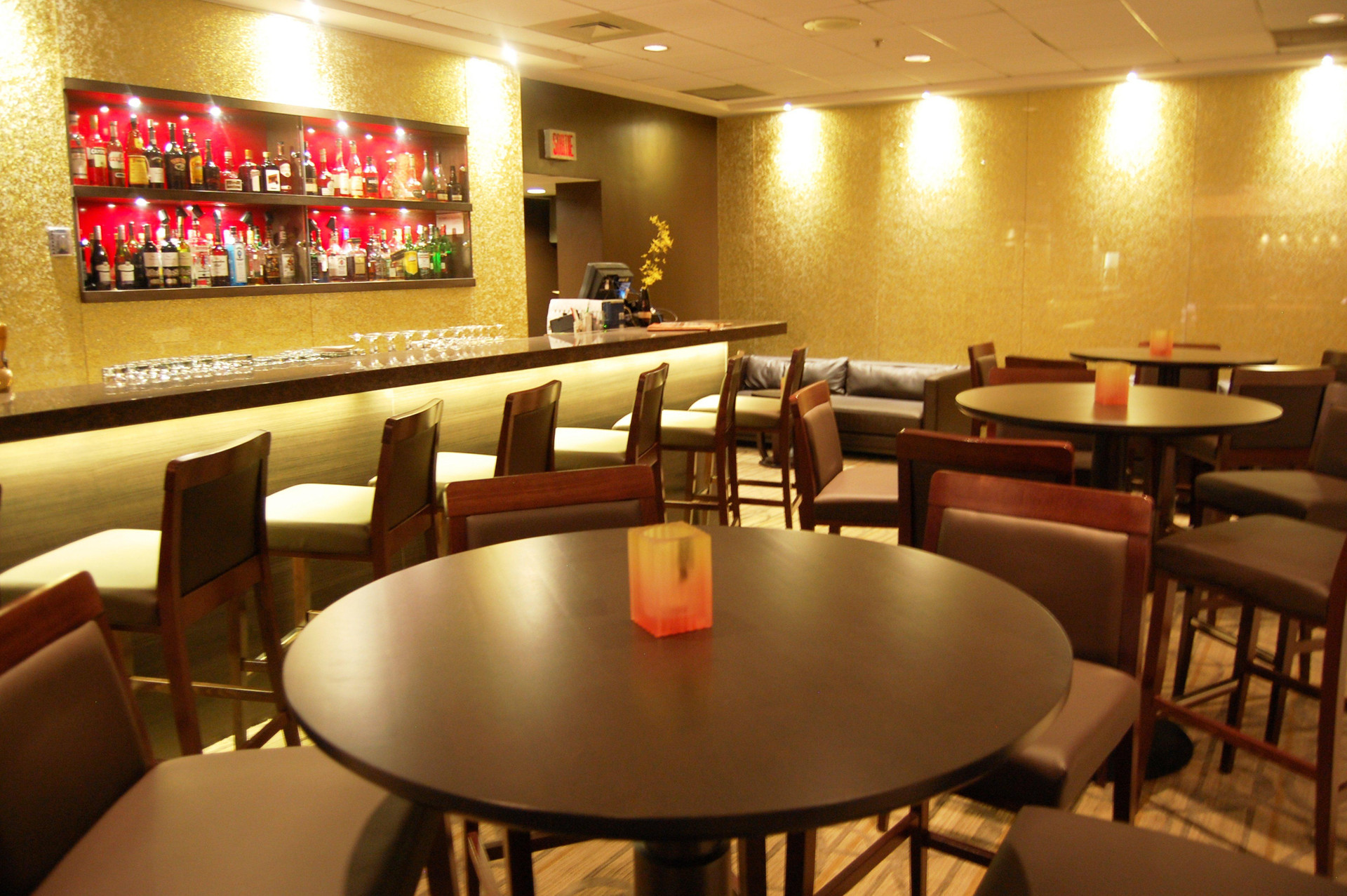 Bar/Salón Holiday Inn Montréal Centre-Ville Downtown by IHG