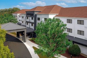 Alojamiento - Courtyard by Marriott Tallahassee North/I-10 Capital Circle