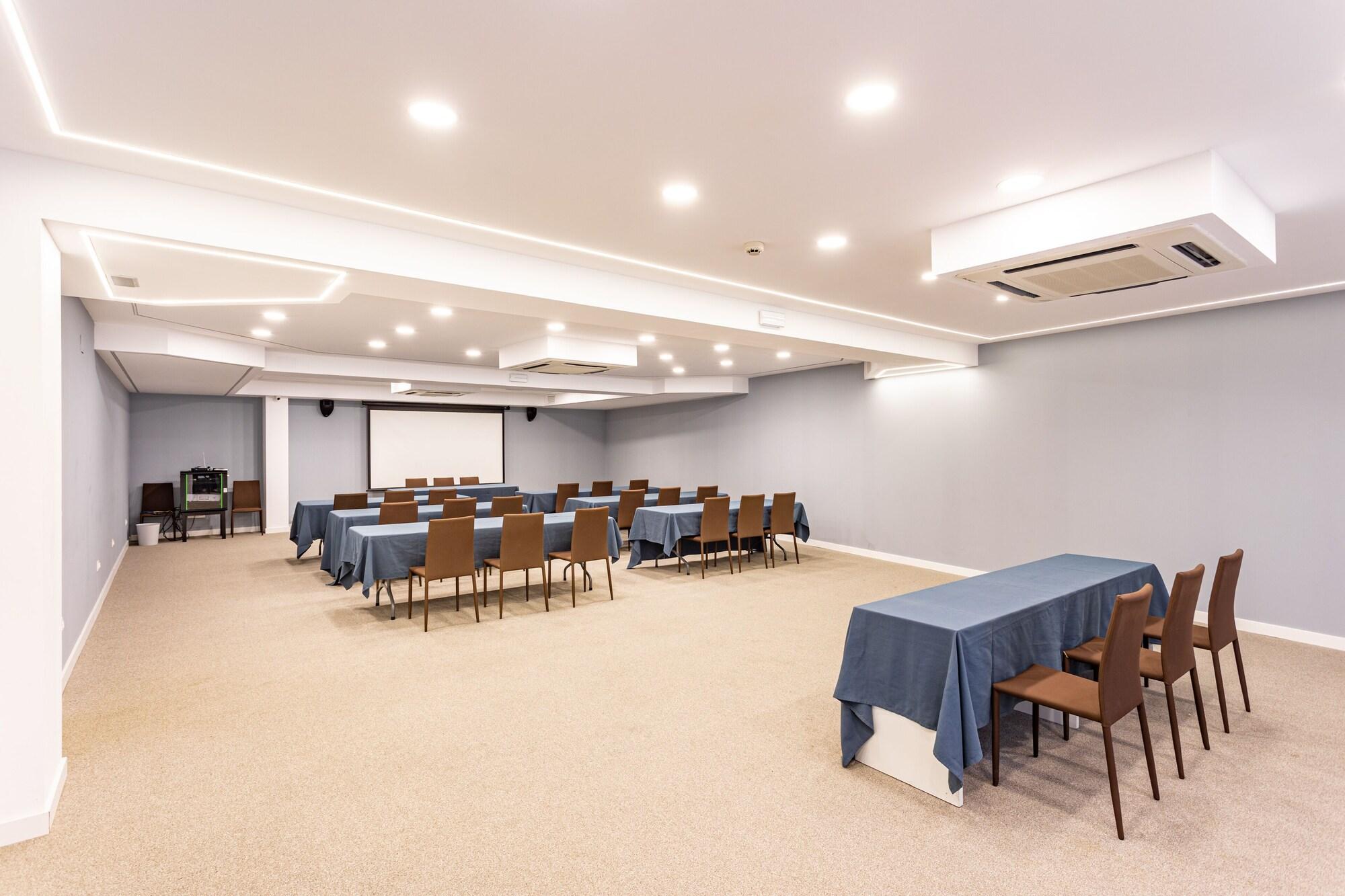 Sala de Reuniones Aparthotel Veramar