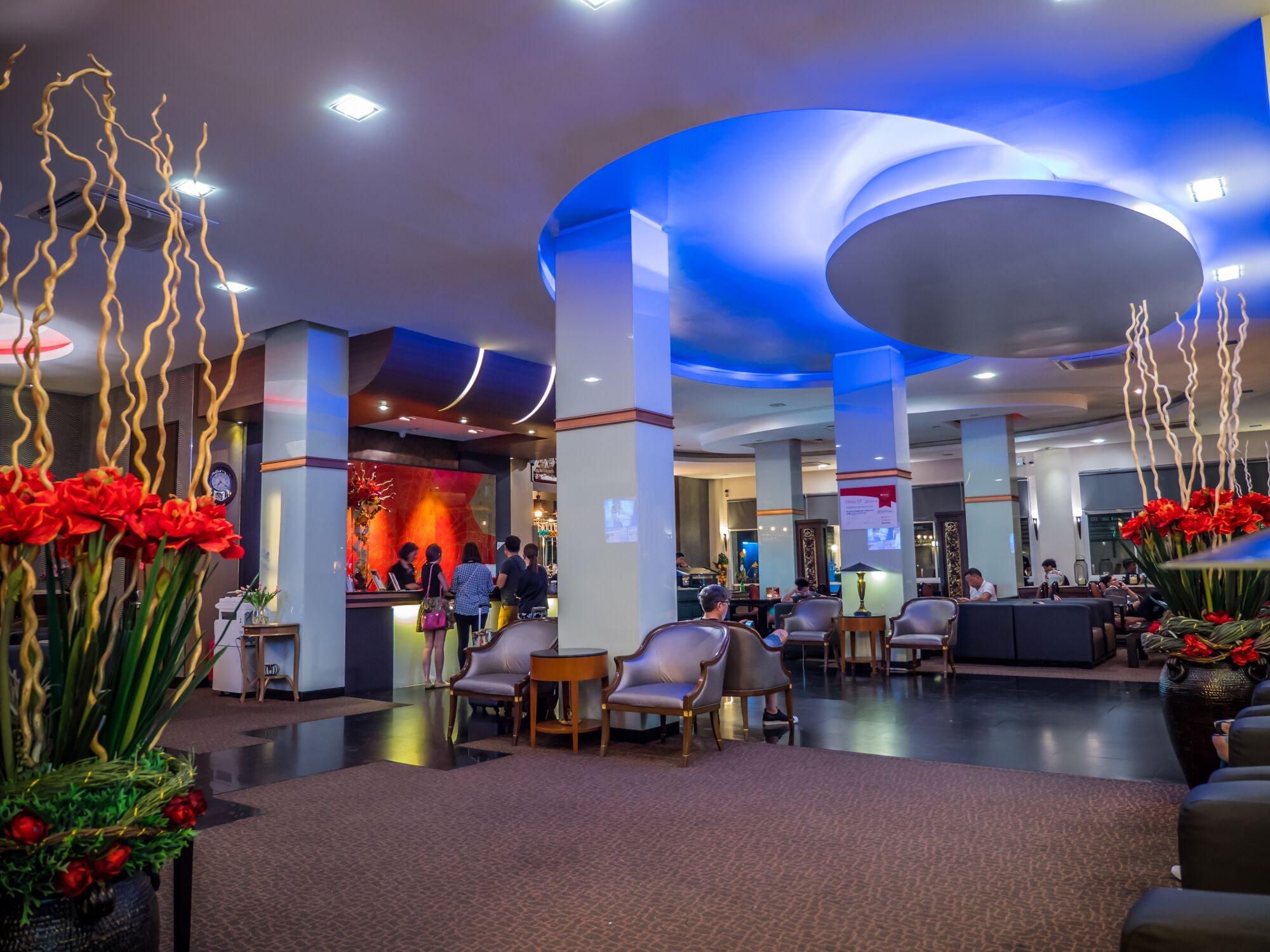 Vista Lobby Atrium Boutique Hotel