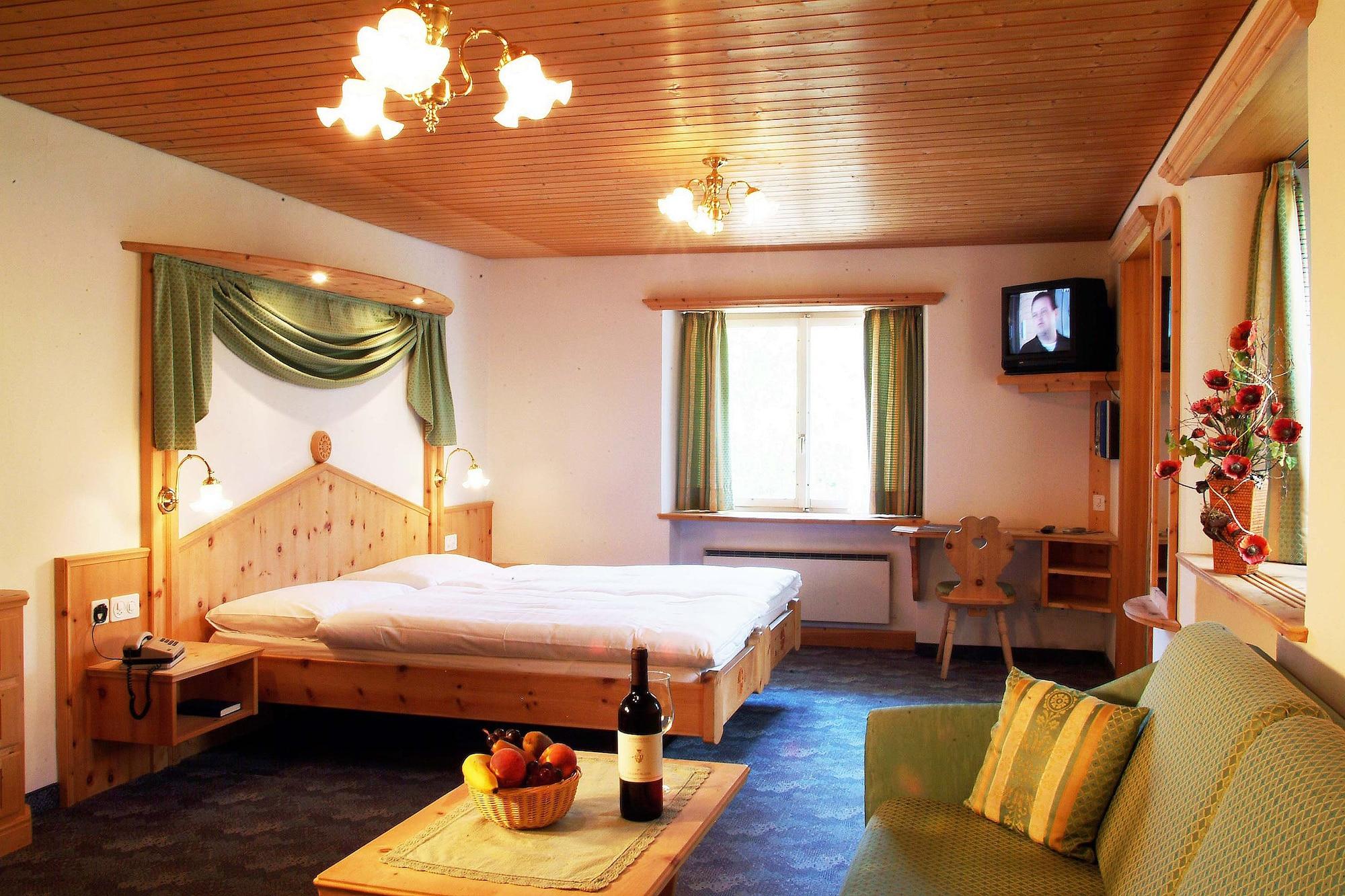 Vista Exterior Hotel Astras