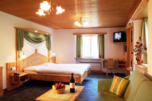 Alojamiento - Hotel Astras