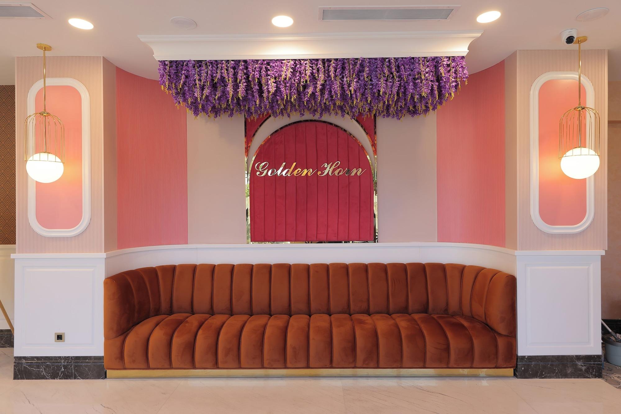 Vista Lobby Golden Horn Bosphorus Hotel