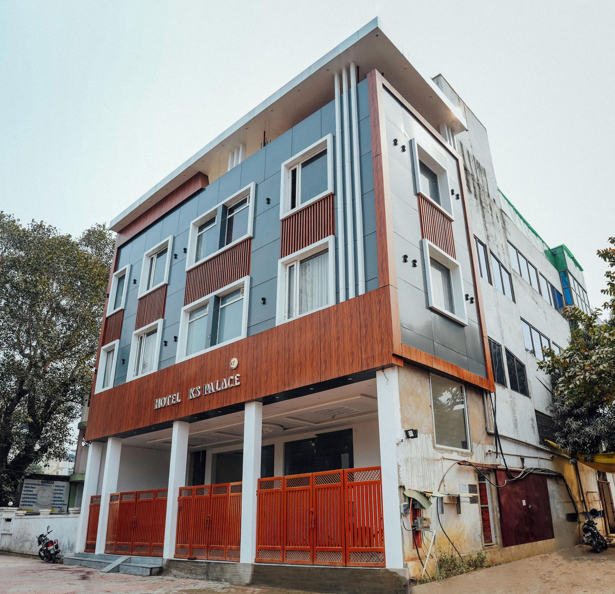 Vista Exterior KS Palace Sarnath